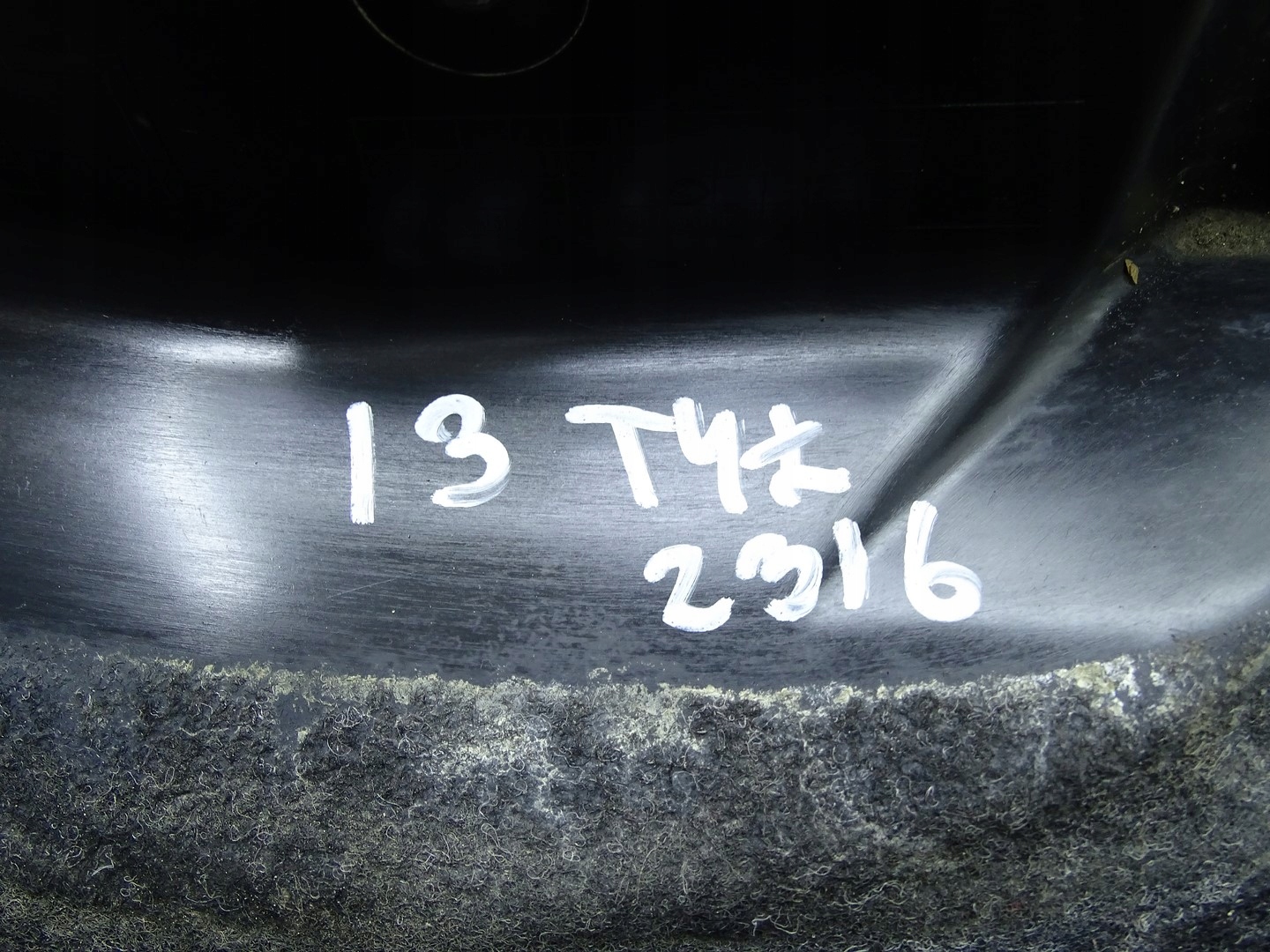 mudguard left rear part left rear. BMW I3 l01 7294637 7294639