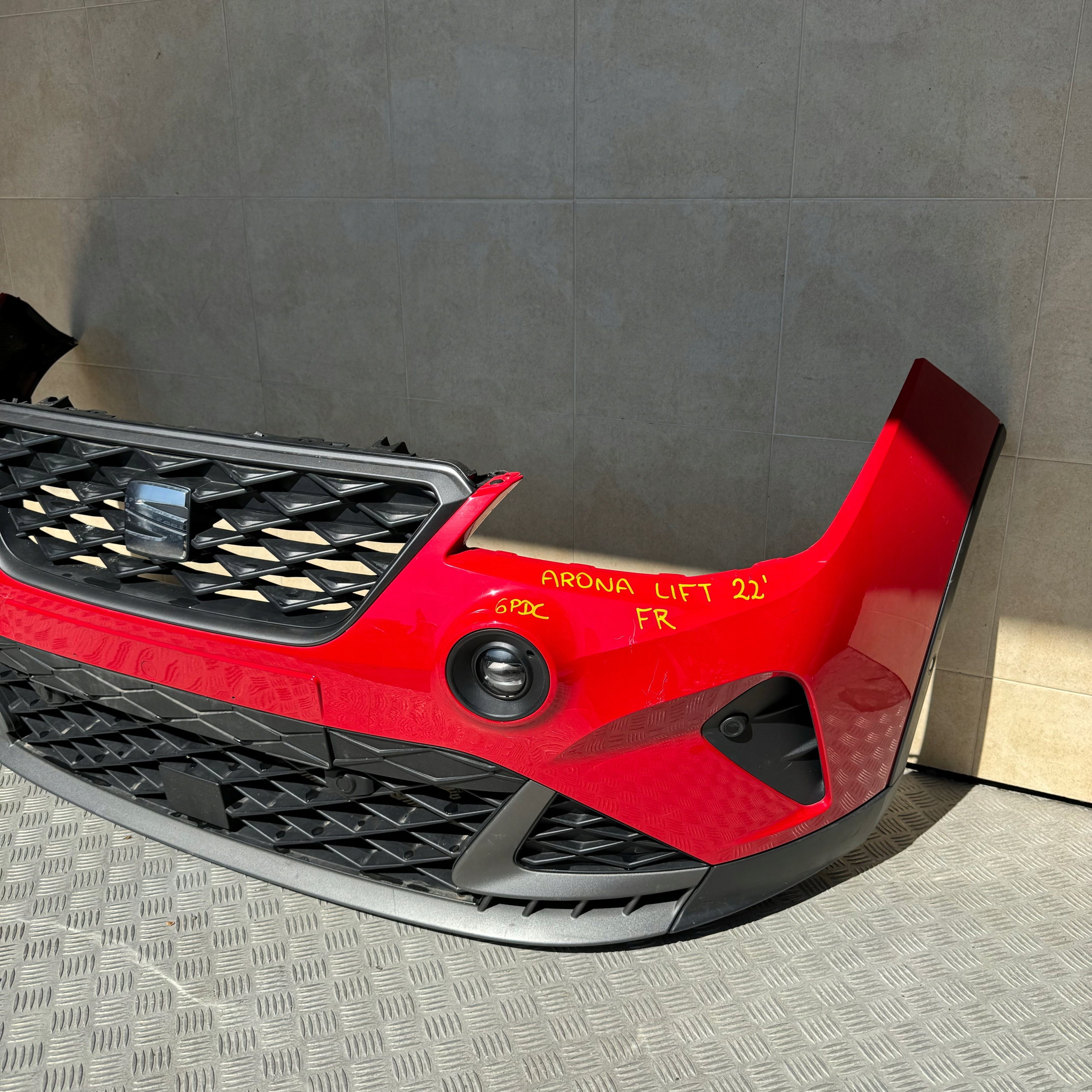 FRONT BUMPER COMPLETE SEAT ARONA LIFT FR 6 PDC 2022 ROK