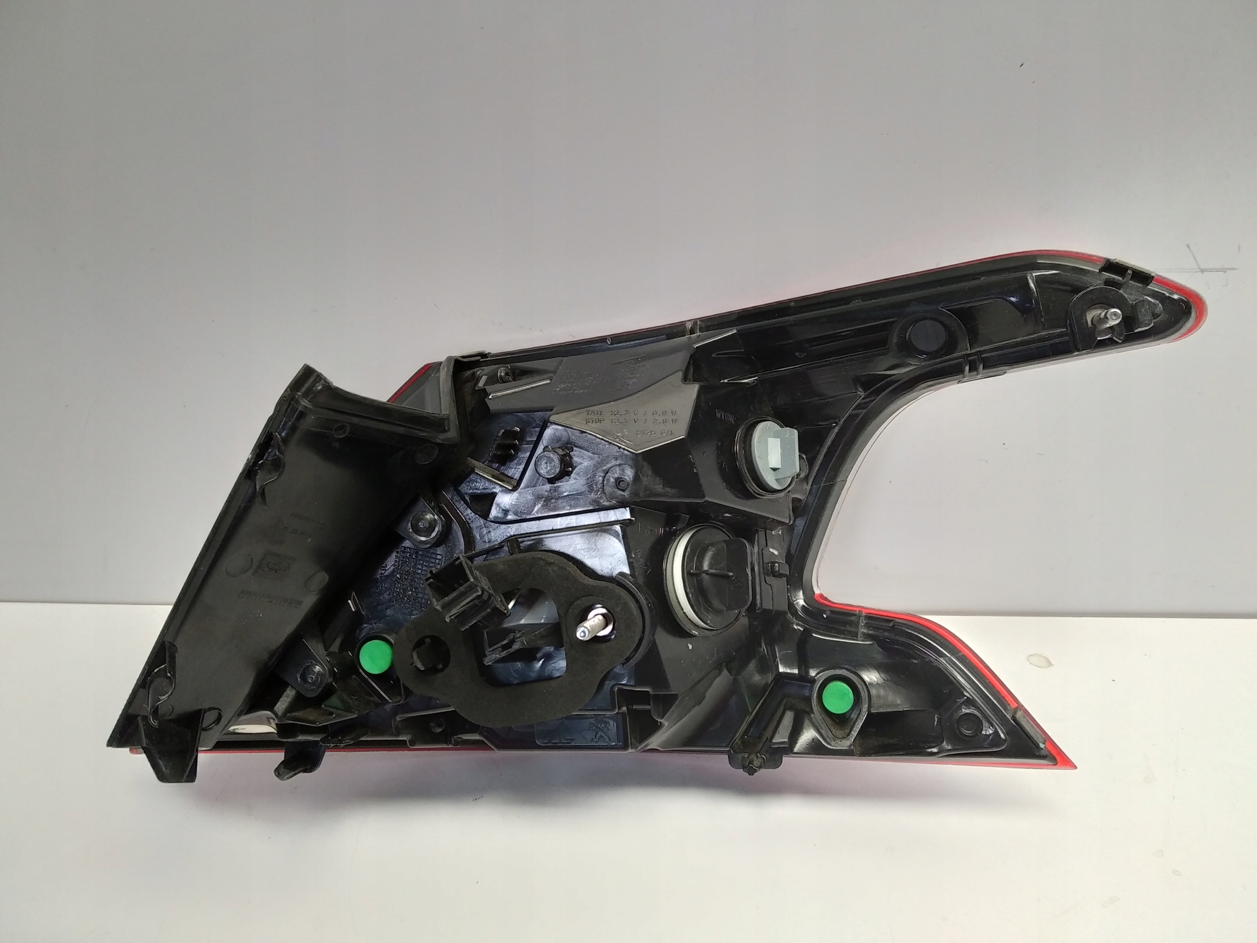 2013r + Peugeot 308 II T9 Hb nice light LED rear part left