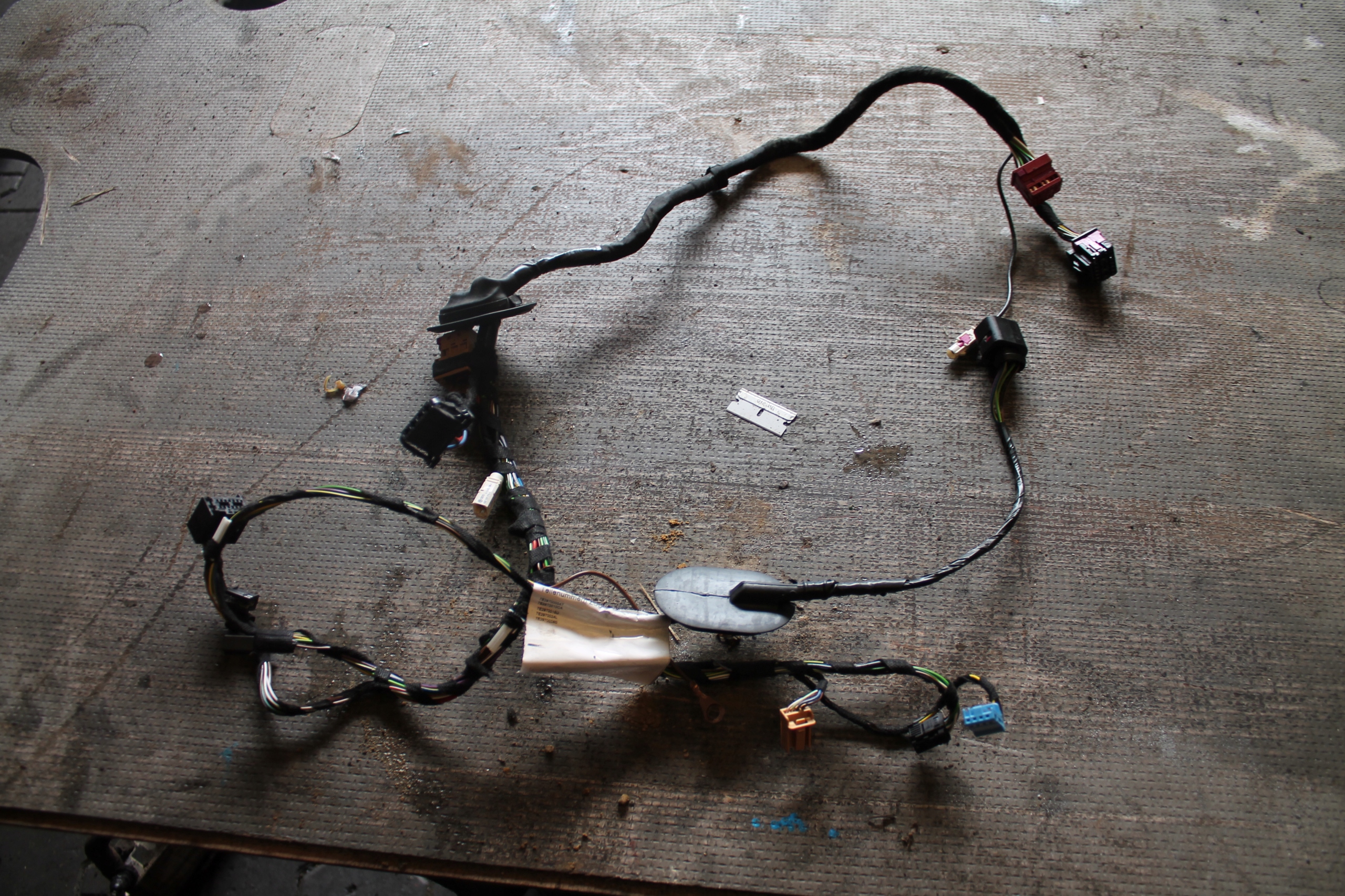 bundle wiring door VW T6 7E2970024L