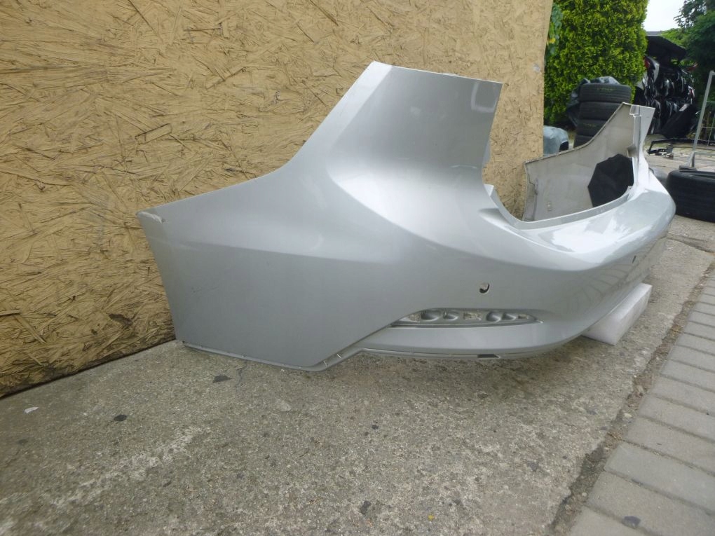 FORD FOCUS MK4 KOMBI 18- bumper rear