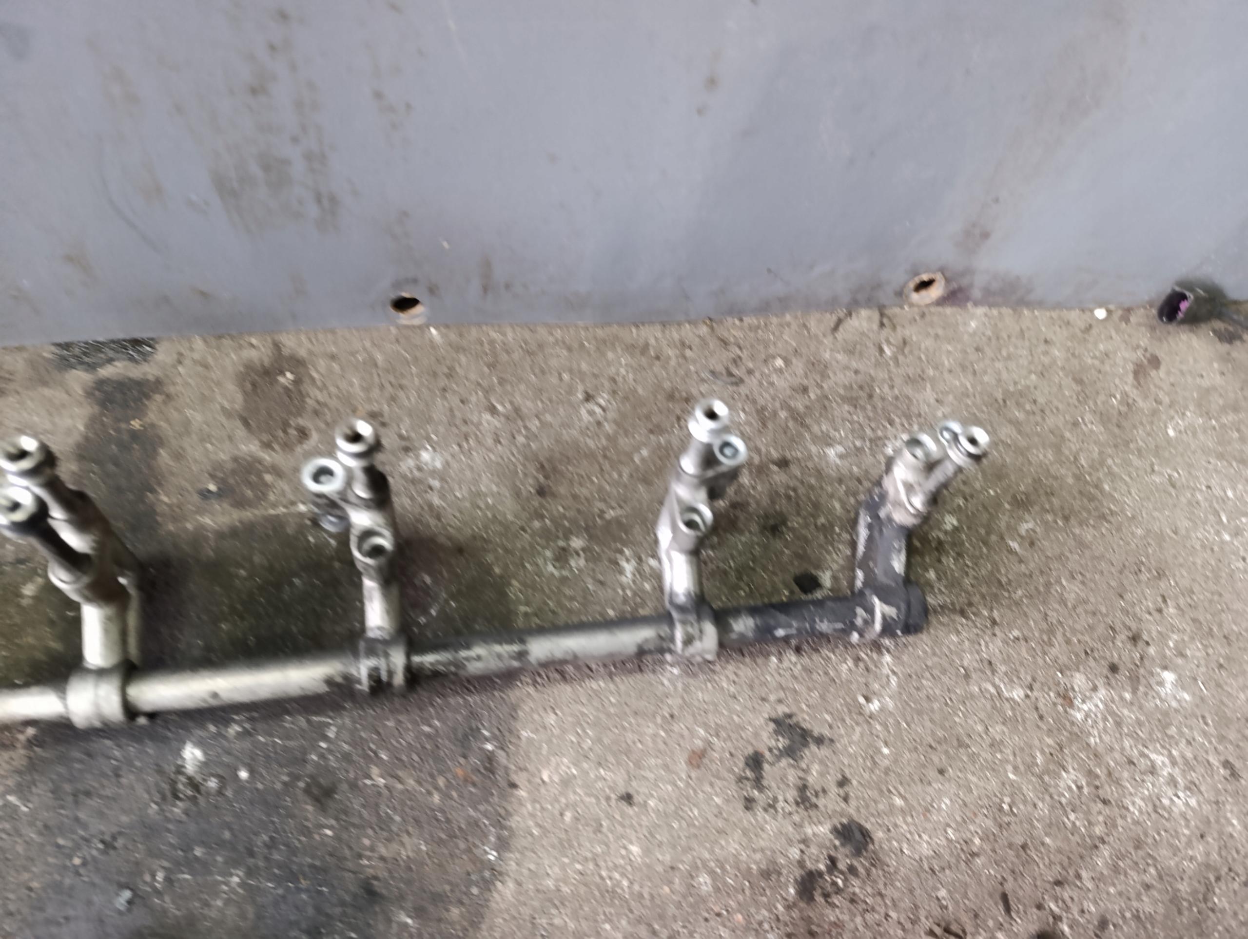 VW T5 2.5 TDI AXD AXE BNZ BPC Rampe injection/ Carburant