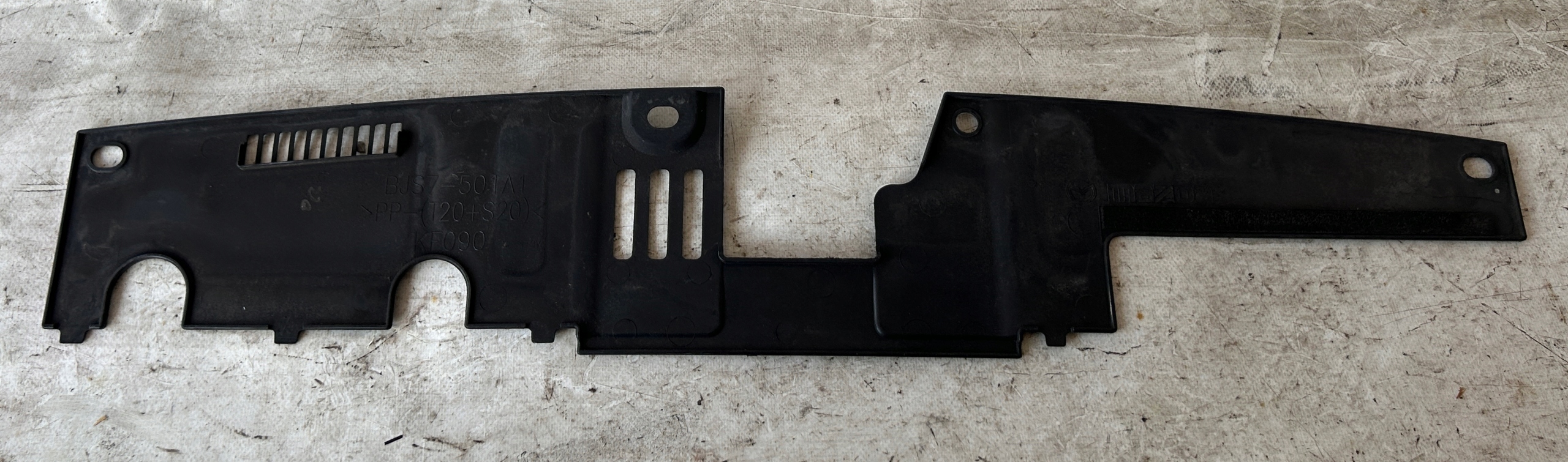 cover supports front MAZDA 3 BM BJS7-501A1