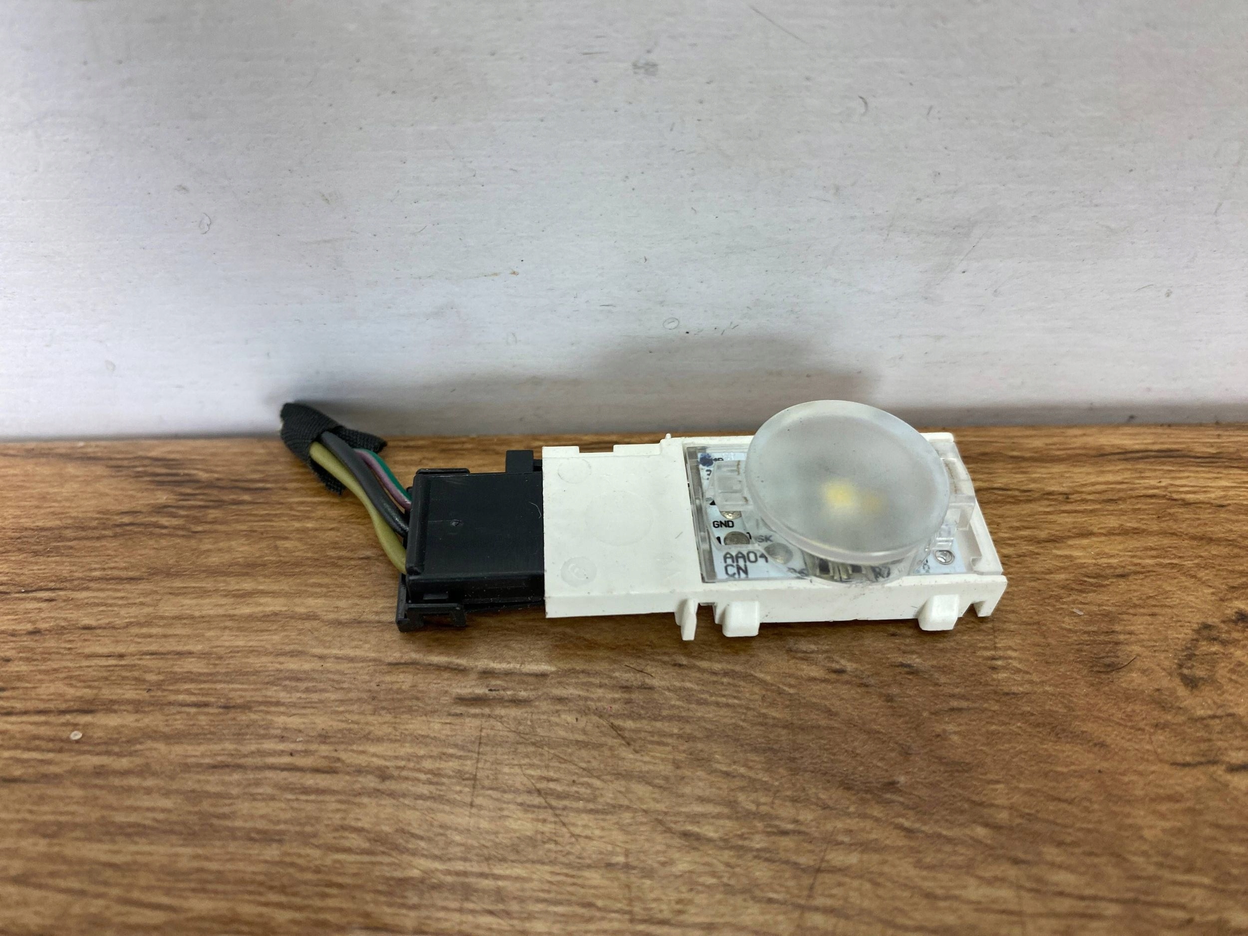 light podswietlenie nog passenger compartments Cadillac CTS III 2014+