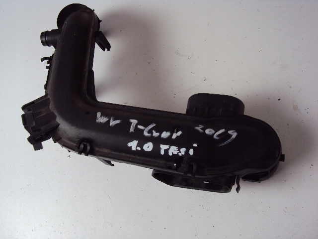 04C145673E - ТРУБА ИНТЕРКУЛЕРА VW T-CROSS 1.0 TFSI 2019-