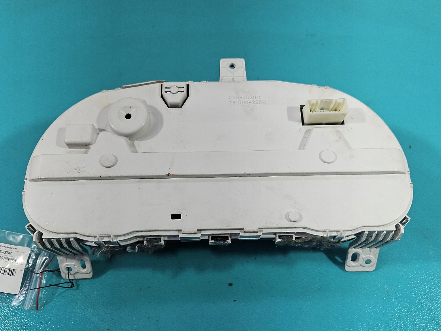 спидометр mitsubishi Outlander II 769166-220H 2.0 европа