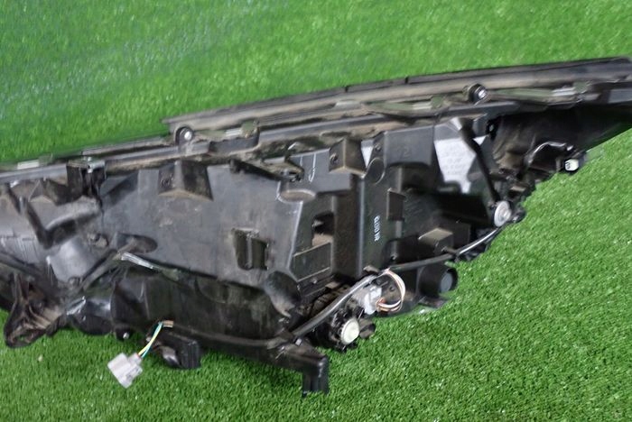 TOYOTA RAV4 FULL LED 18- reflektor right light right