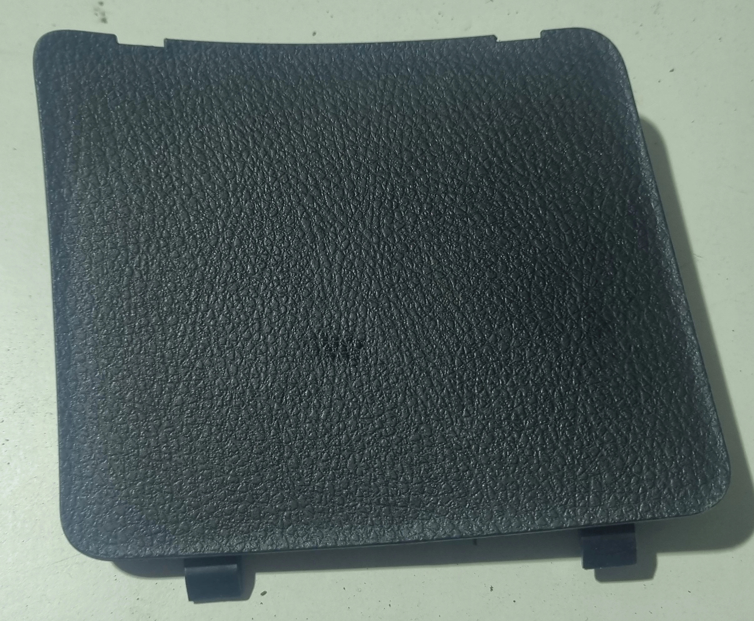 cover OTWORU door TOYOTA RAV4