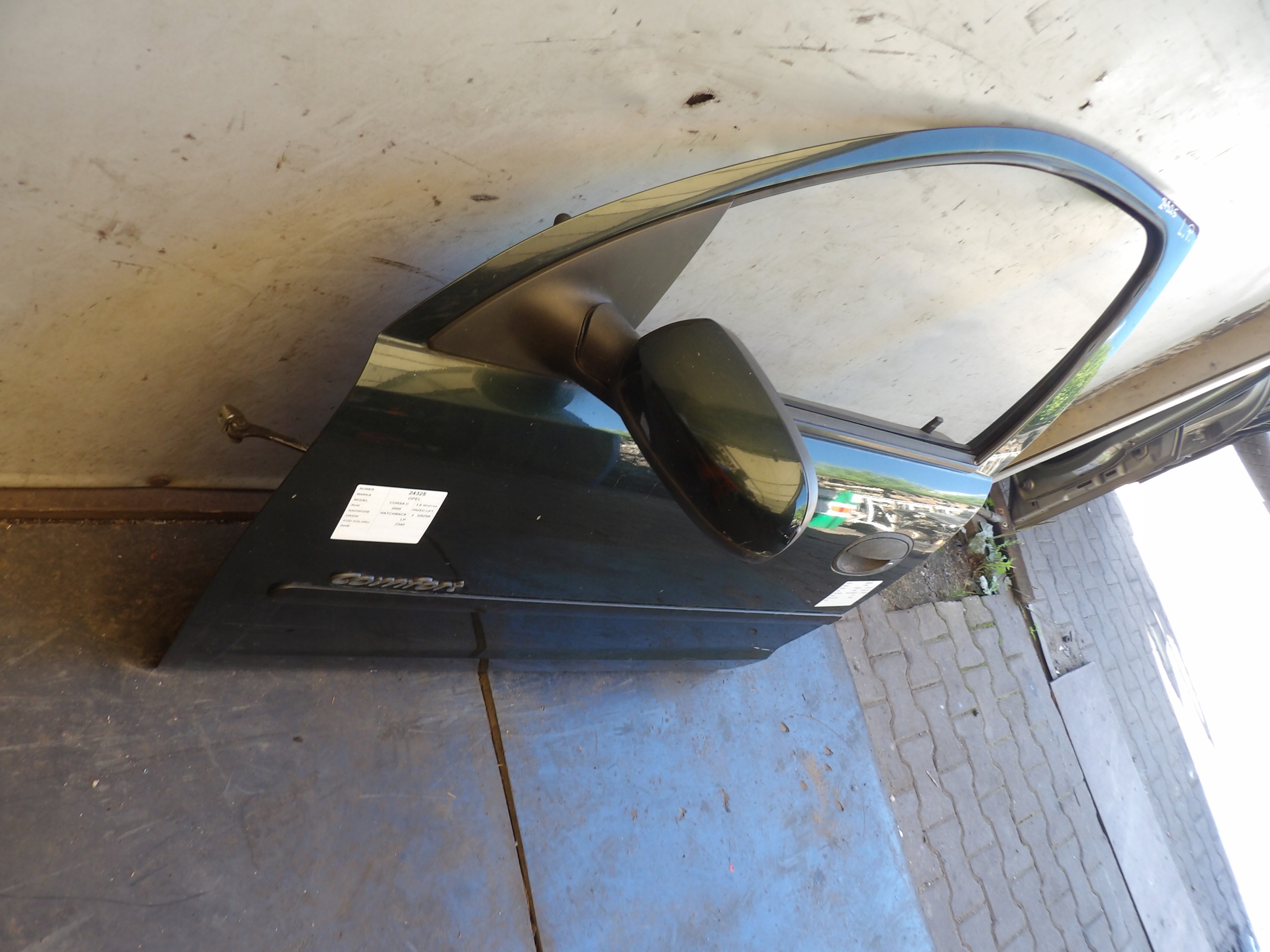 Opel Corsa C door front left lak. Z380 HB 3D