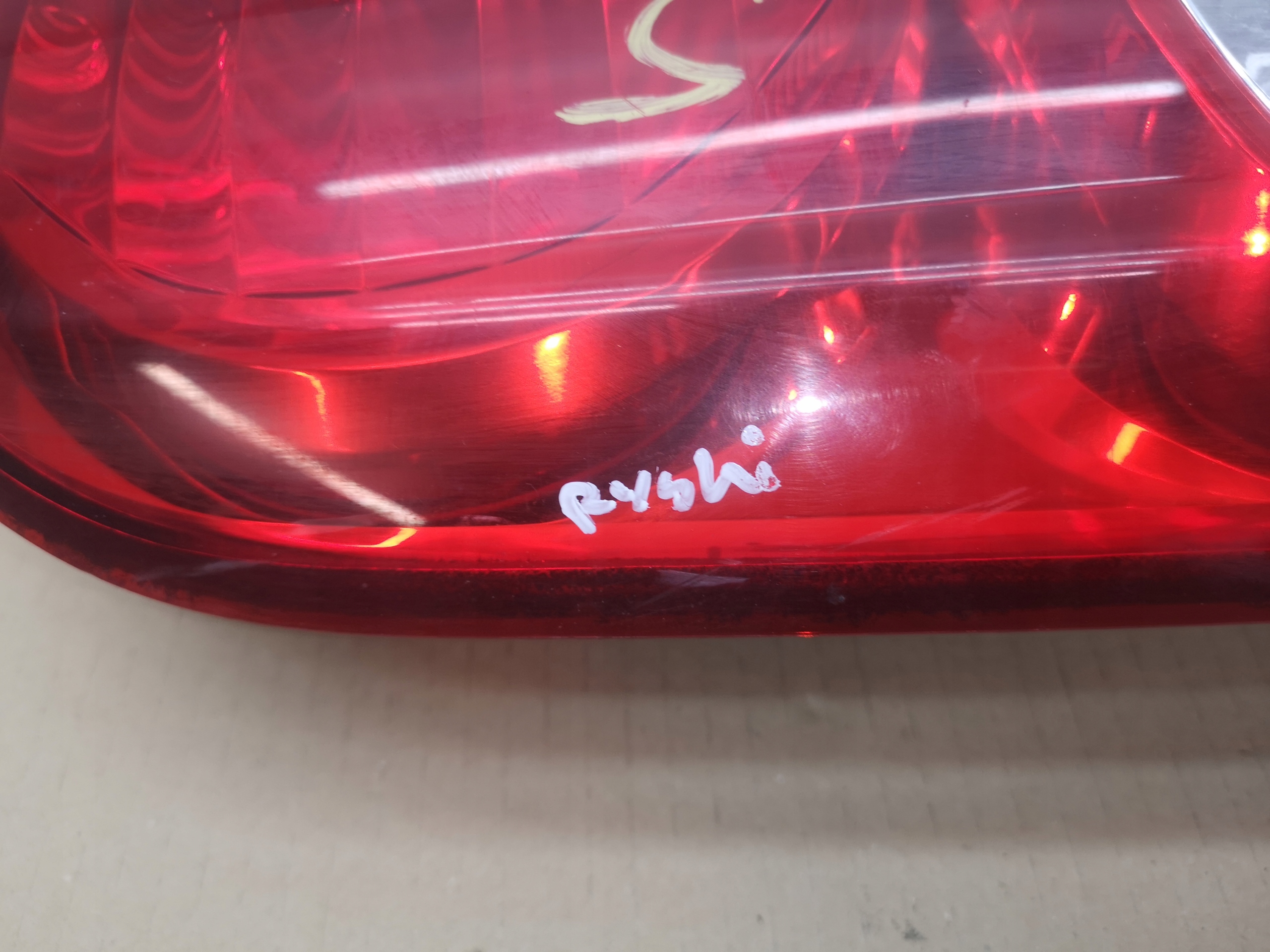 фонарь левый FIAT Doblo I РЕСТАЙЛИНГ 06-10 oem