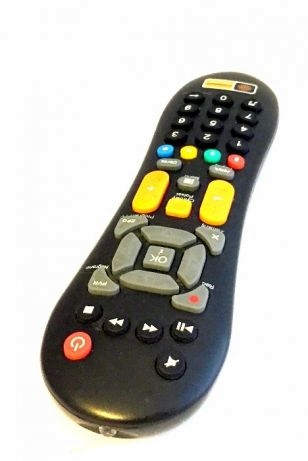 Pilot do dekodera Cyfrowy Polsat HD7000 HD6000 Oryginalny czarny Marka Blow
