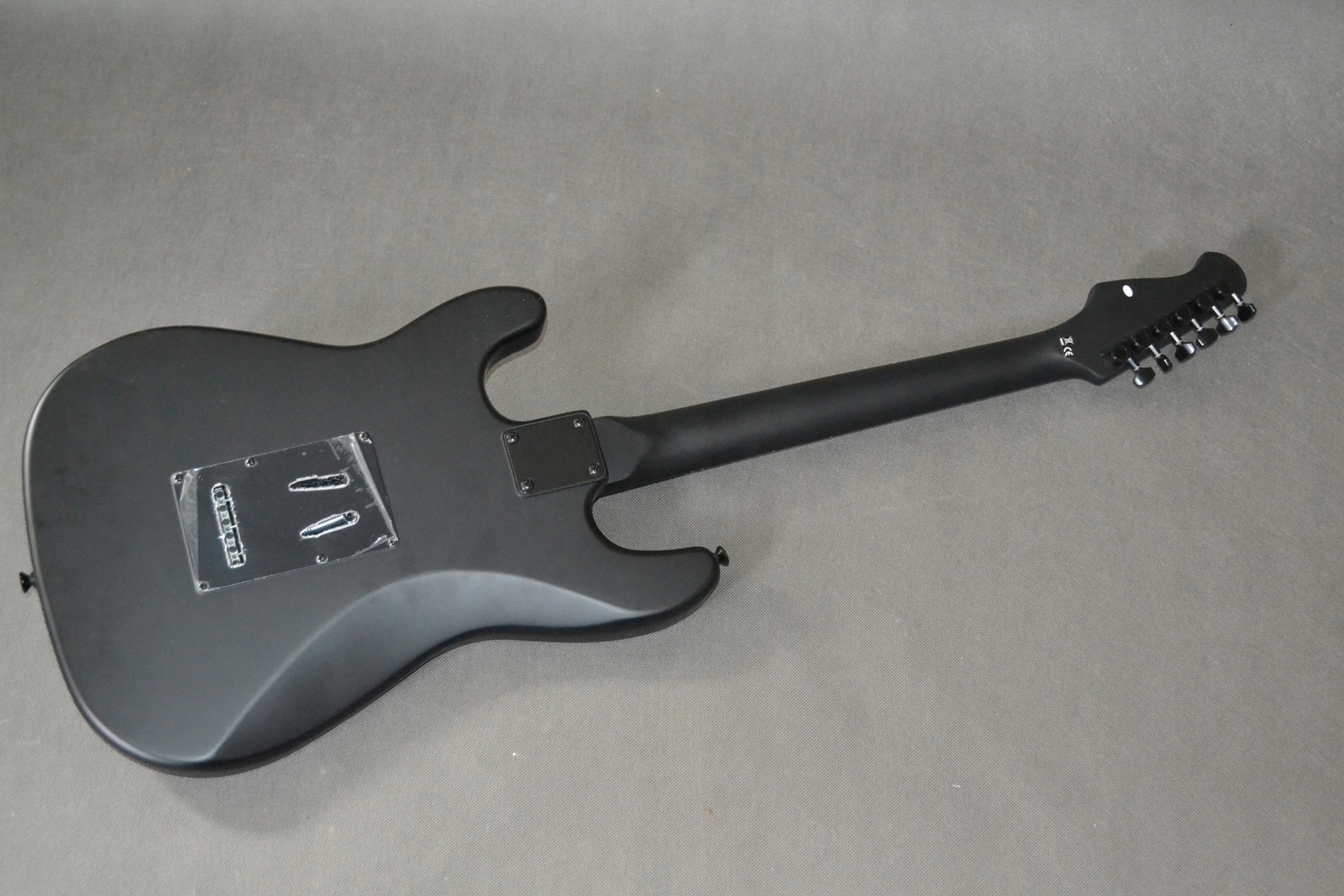 HARLEY BENTON ST-20HSS ST-20 HSS SBK STRATOCASTER USTAWIONY LUTNICZO Mostek Ruchomy