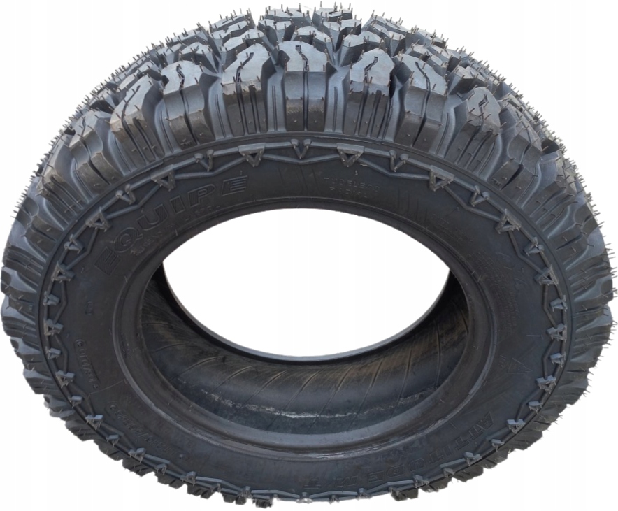 OPONA OPONY TERENOWE 4X4 245/70R16 WRANGLER MT Marka Equipe