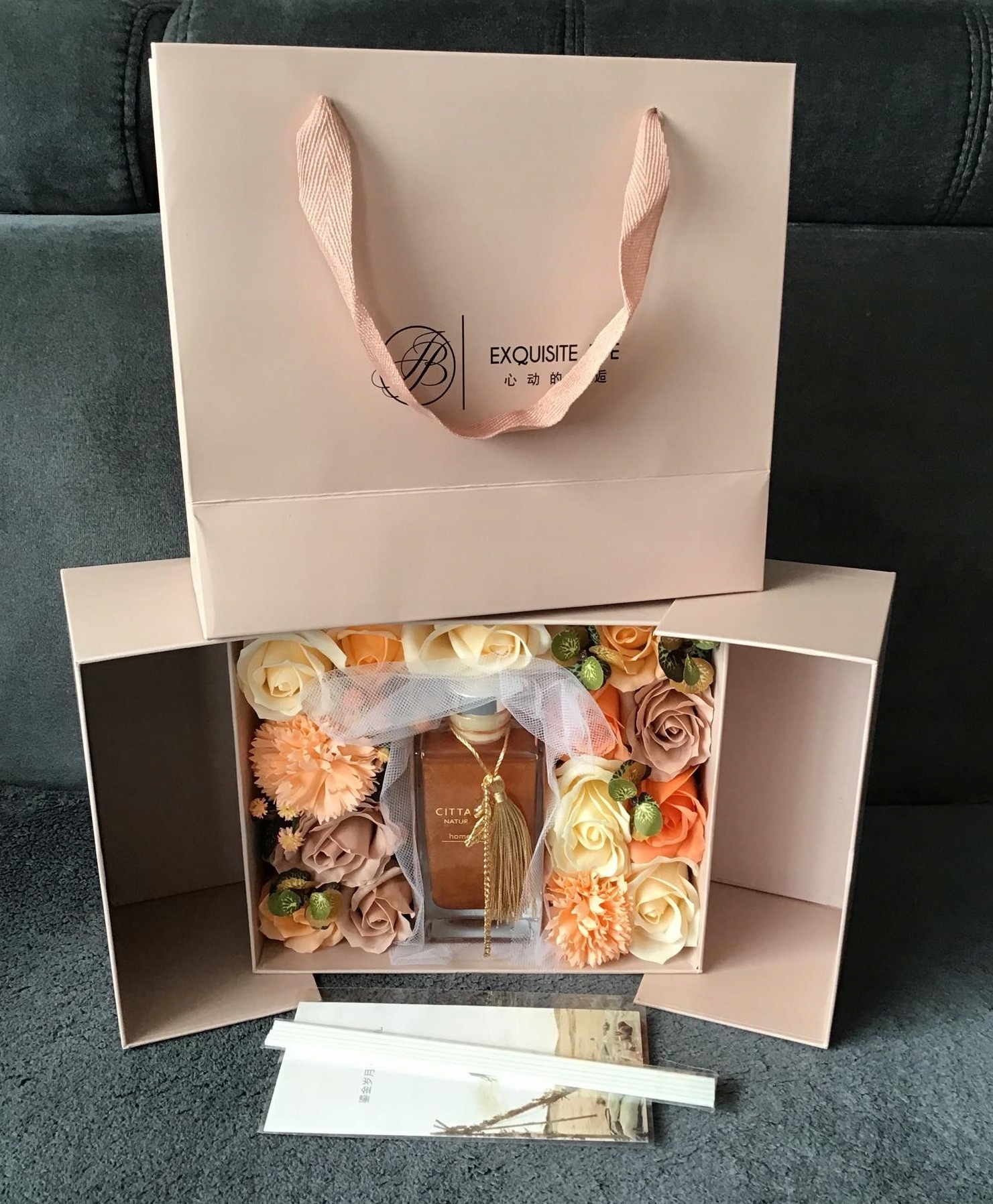 

Flower Box Pachnący Mydlany Bukiet Z Zapachem