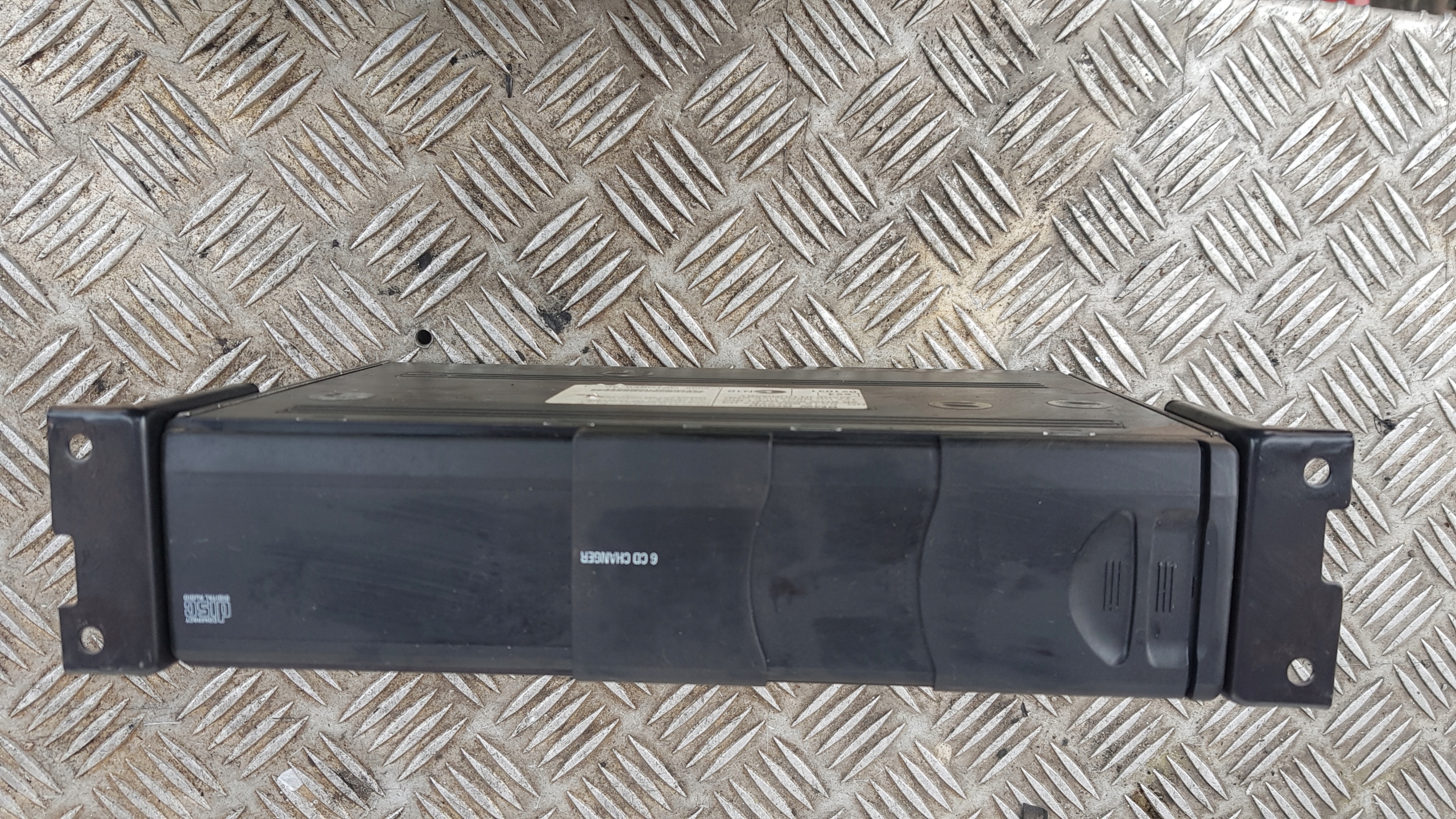 BMW E53 X5 ZMIENIARKA PŁYT CD 6977767 Marka BMW