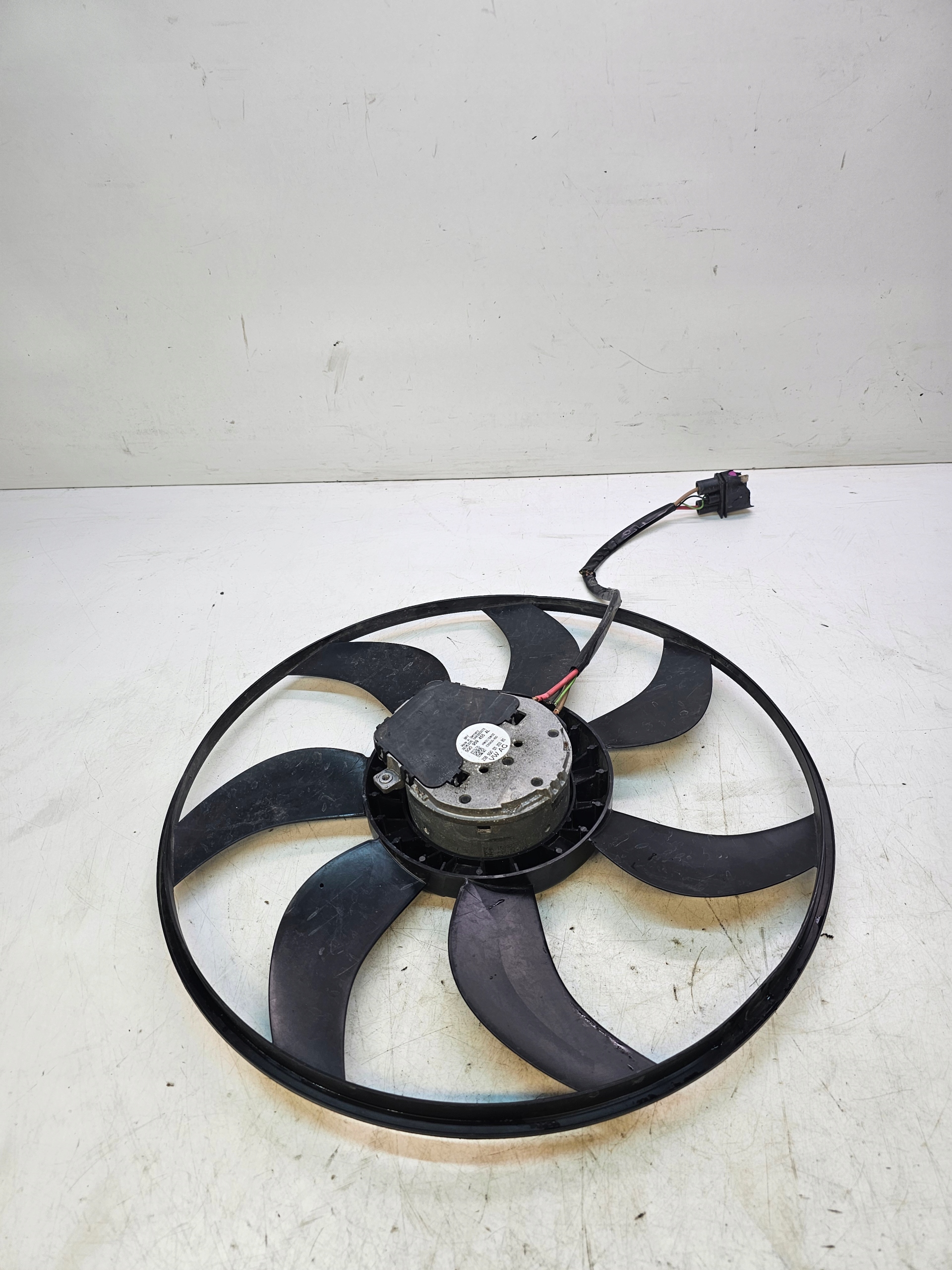 module radiator fan AUDI A3 8V VW 5Q0121203BS