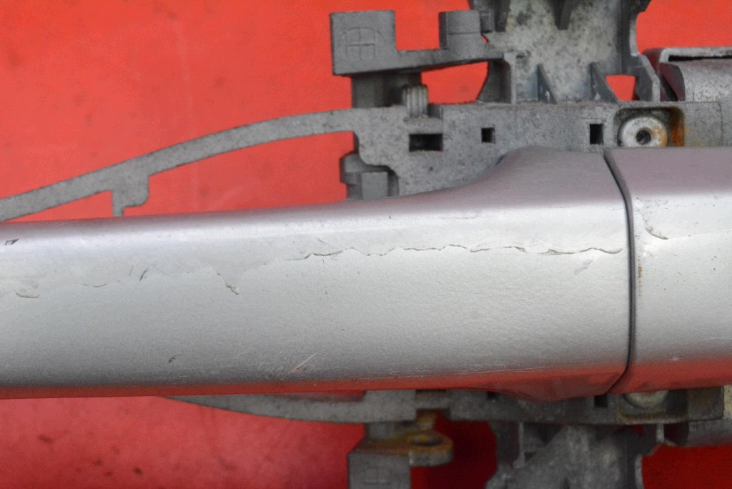 handle left front front SREBRNA VOLVO V50 1 and 03-11