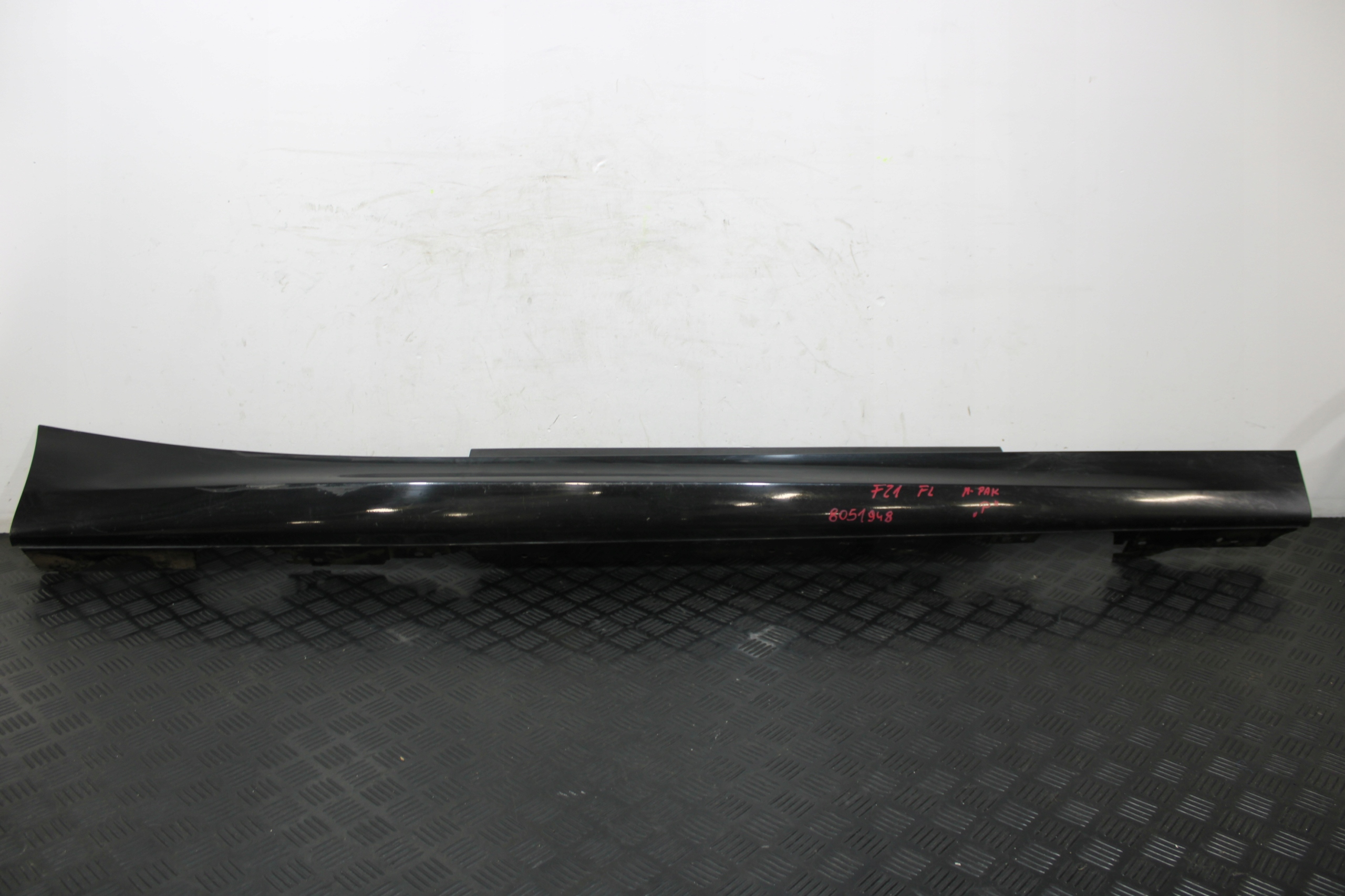cap threshold threshold right 8051948 BMW 1 F20 F21 LIFT m-packet