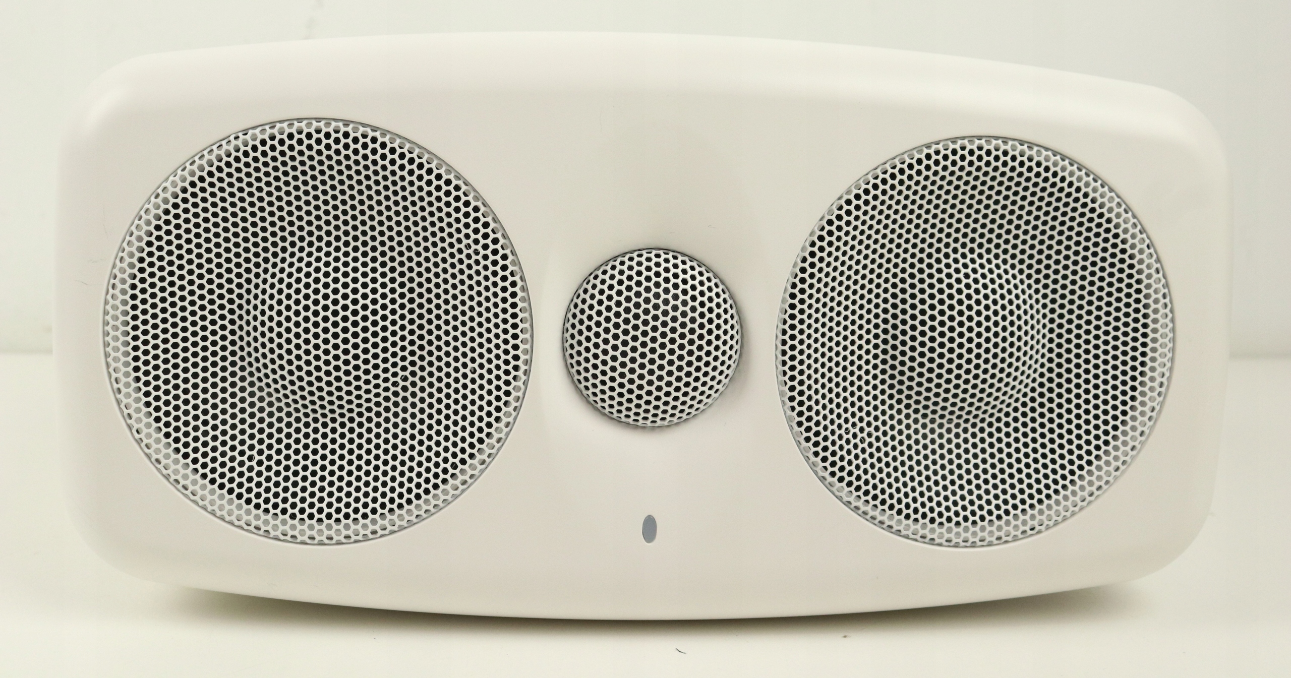 Monitor studyjny IK Multimedia iLoud MTM White 100 W Marka IK Multimedia