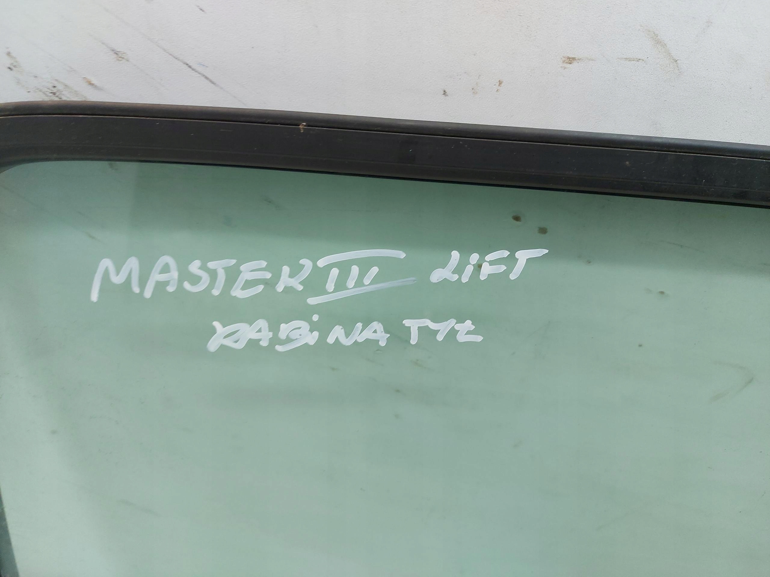 Renault Master III LIFT ablak hátsó hátso eredeti utastér rama 2023r