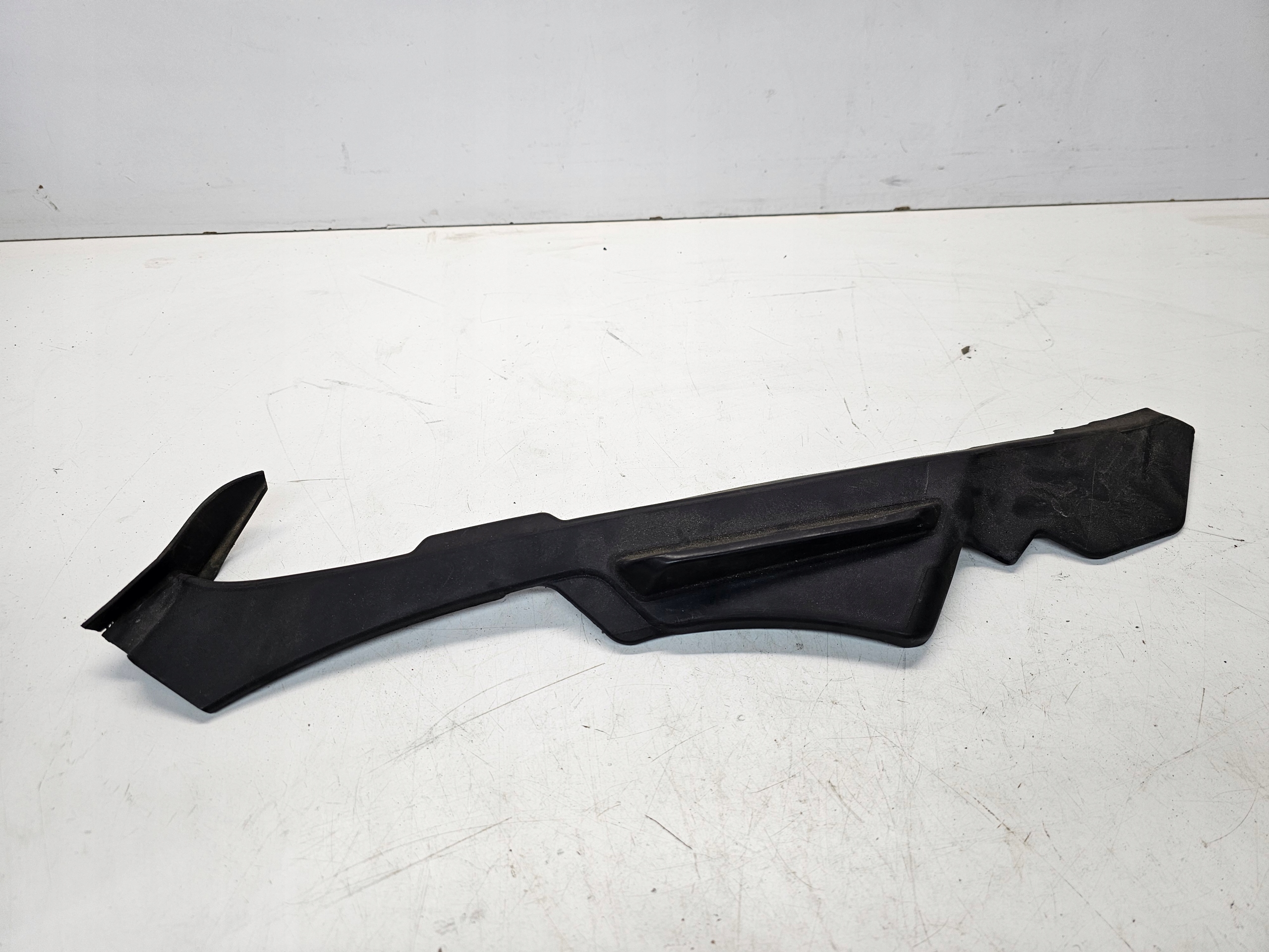 moulding below REFLEKTOR left AUDI A7 4G 4G8805285D