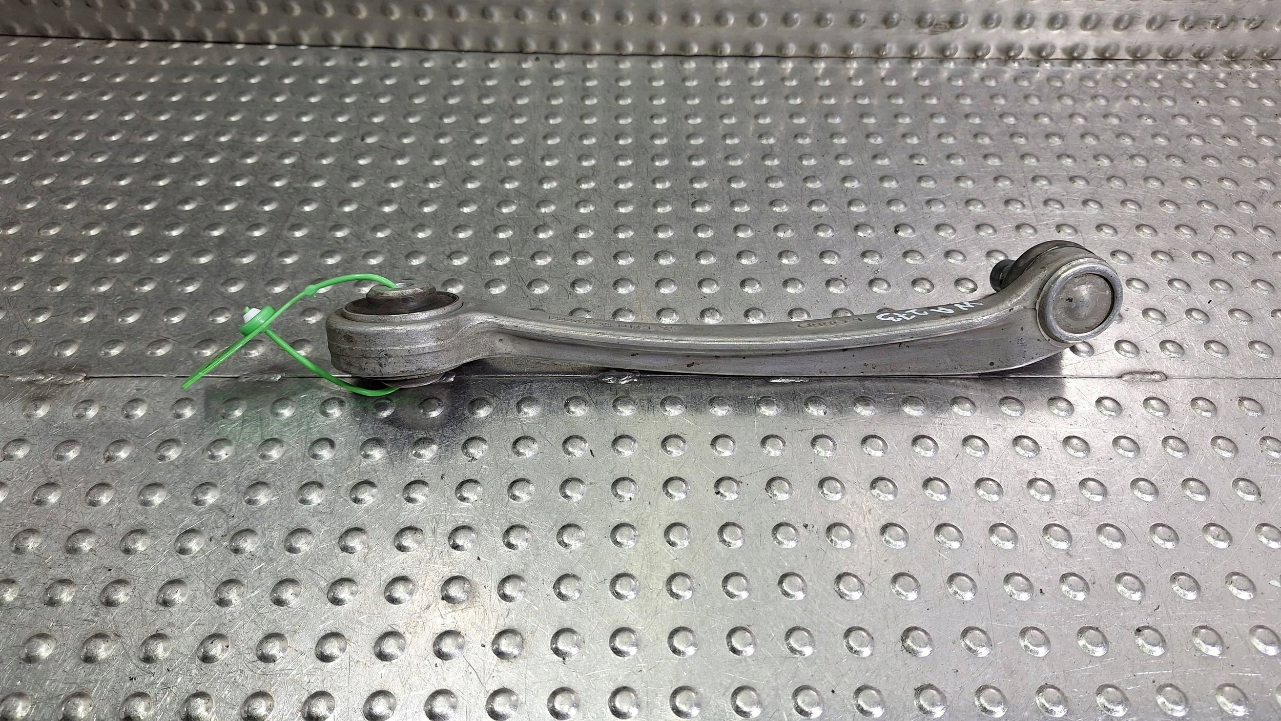 arm left front upper original 8E0407505C AUDI A4 B6 B7 A6 C5 SEAT EXEO