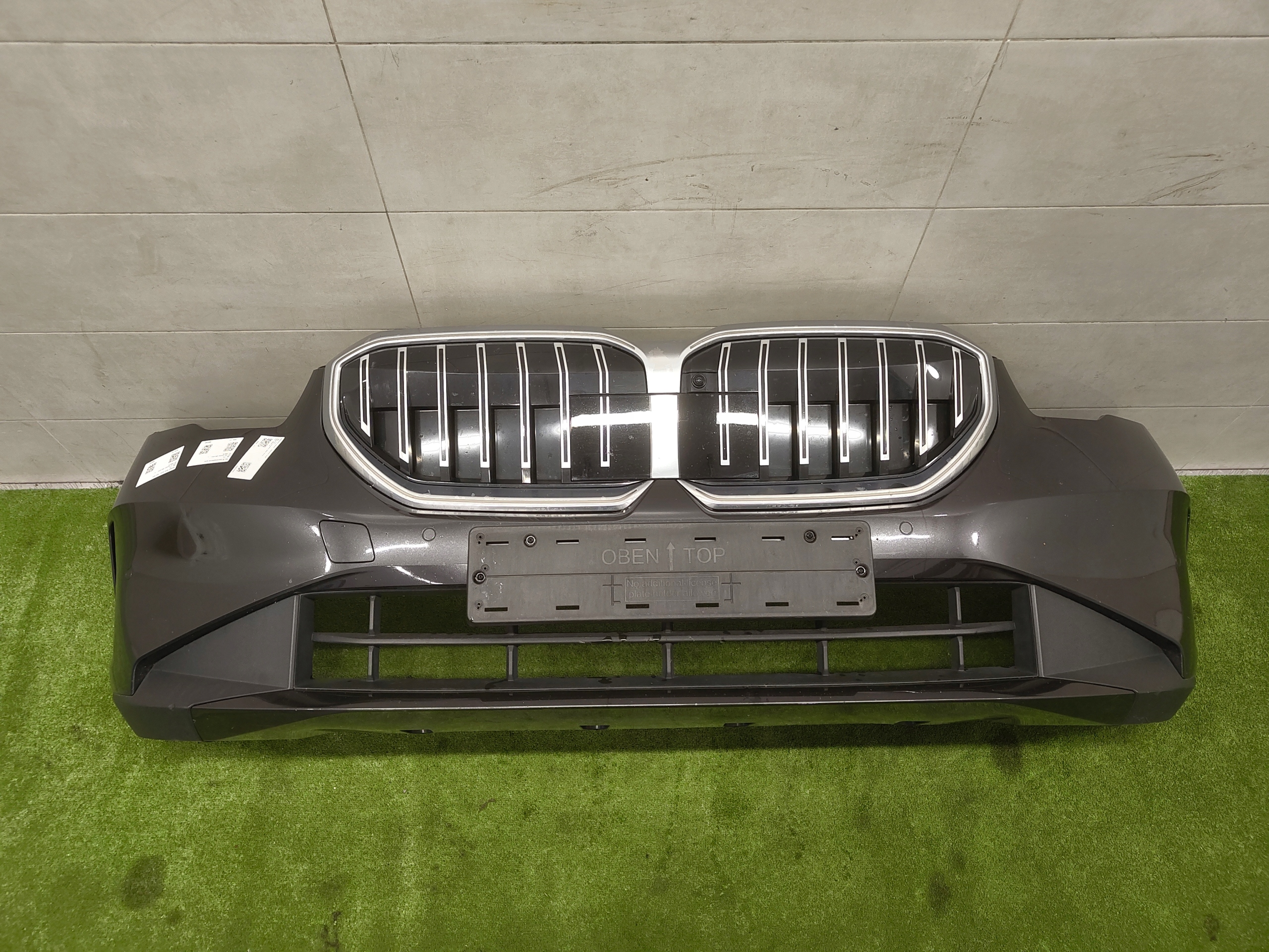 BMW 5 G60 bumper front front 6PDC KAMERA RADAR colour A90