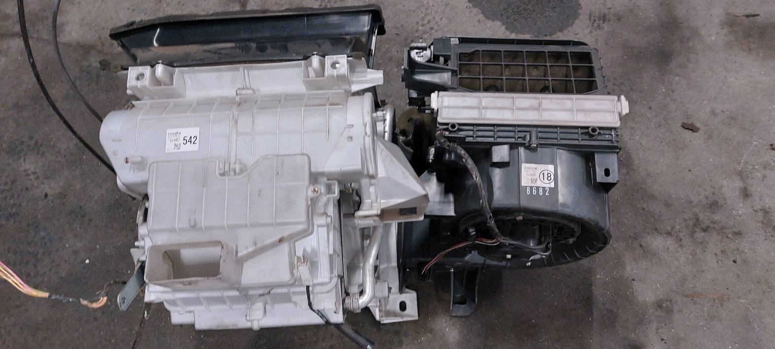 Boîte Bloc de chauffage complet RAV4 II EUROPA 87010-42180