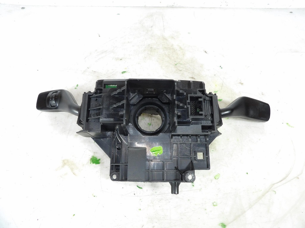 FORD MONDEO MK4 commande levier commodo sous volant 6G9T-13N064-CK