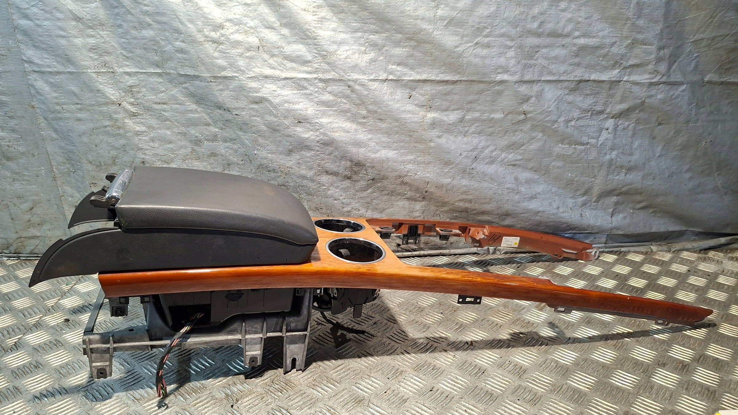 TUNEL central armrest VW PHAETON