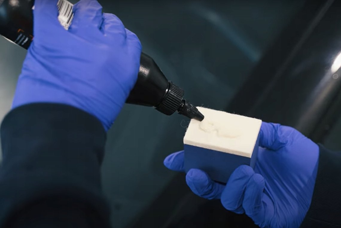 ADBL Glass Polish pasta do polerowania szyb +Cube Waga produktu z opakowaniem jednostkowym 0.3 kg