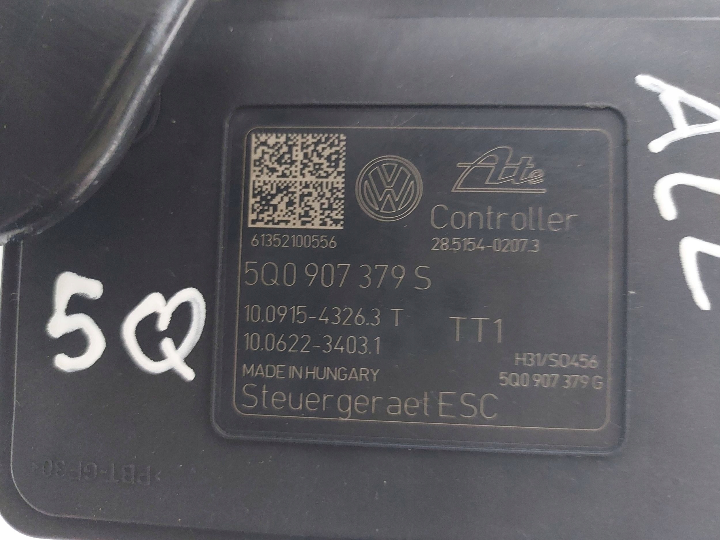 VW GOLF VII OCTAVIA III LEON III pump control unit ABS 5Q0907379S