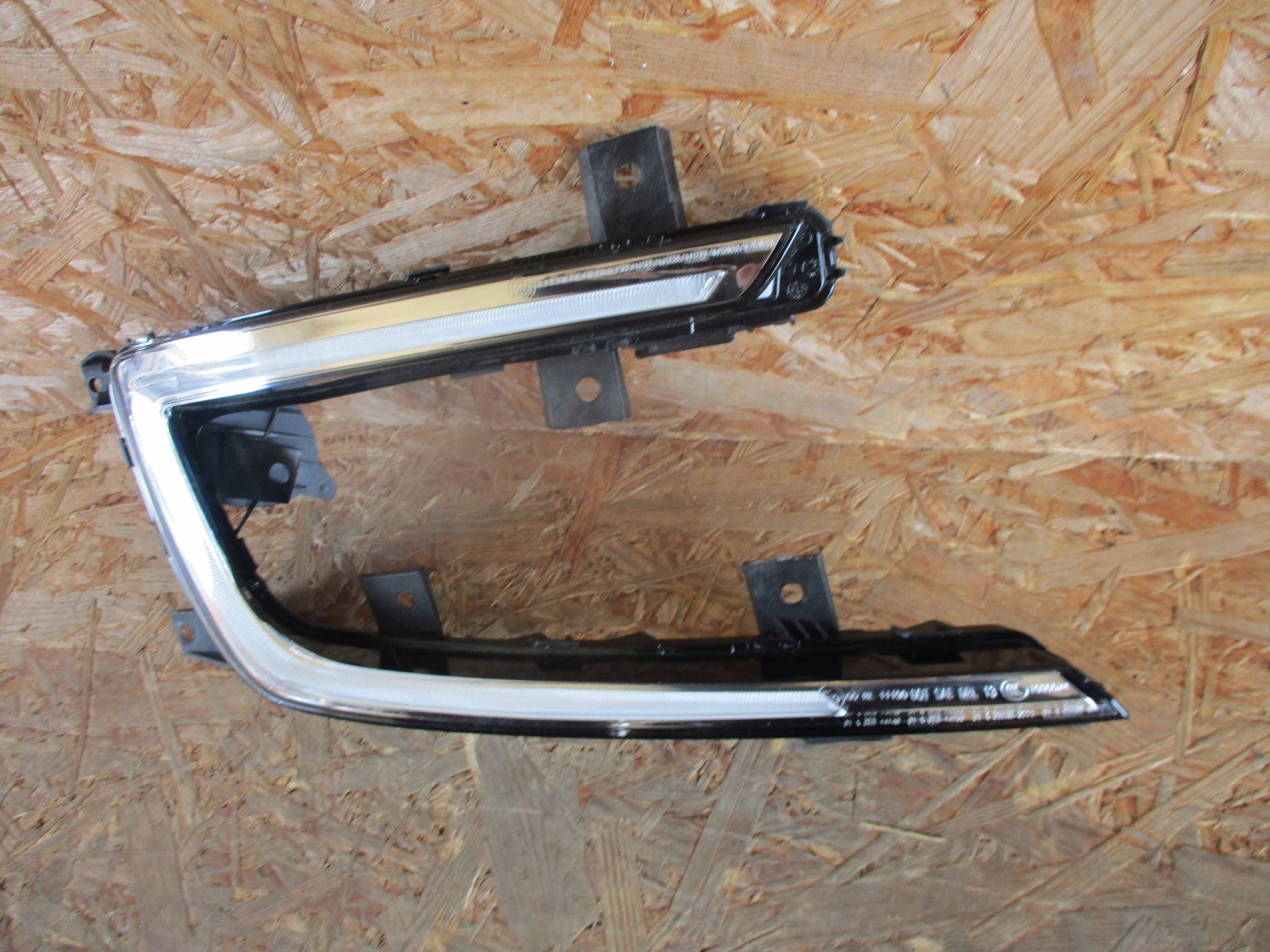 Nebelscheinwerfer LED rechts VW GOLF VII GTE