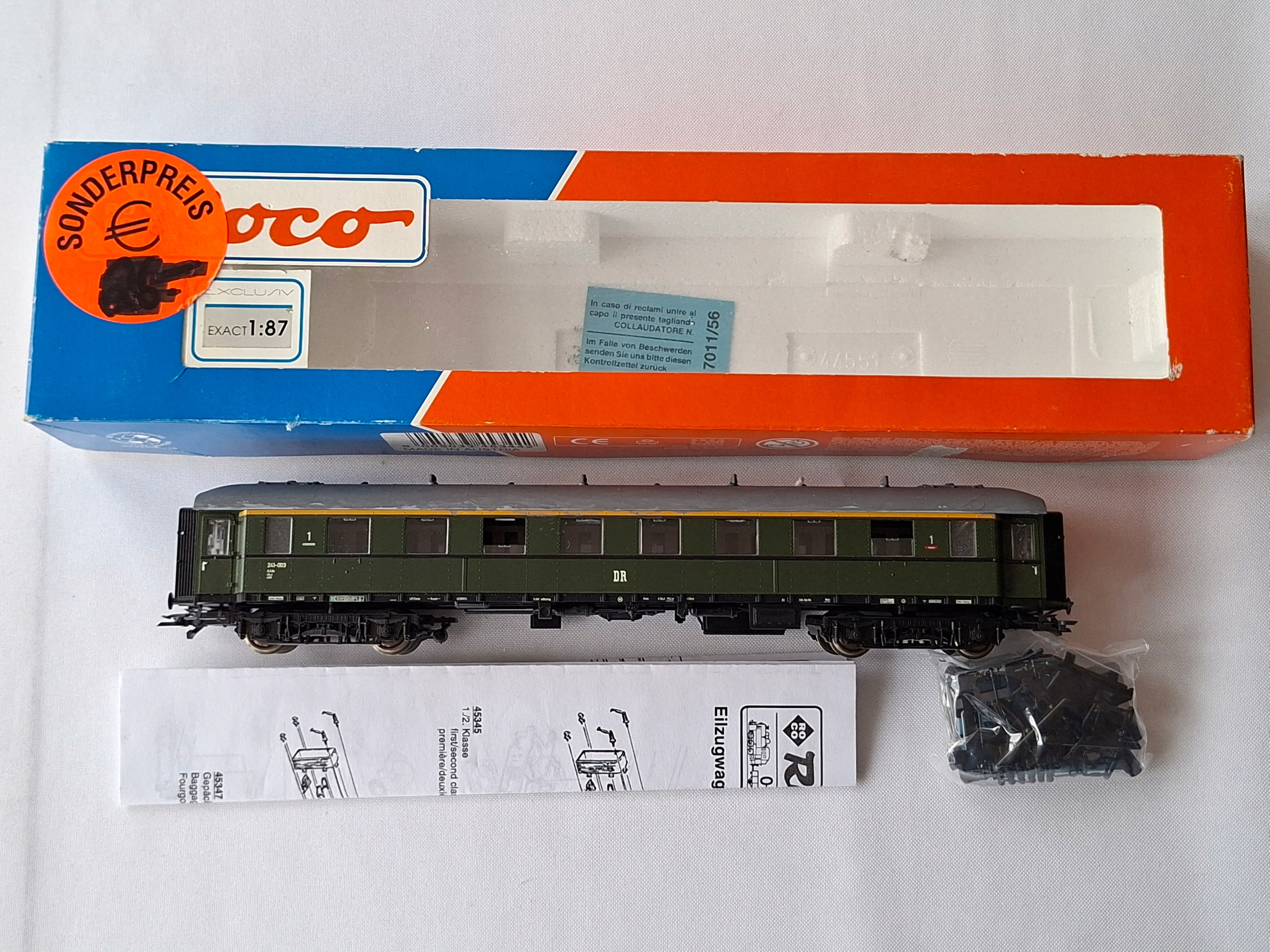 Eilzugwagen 1 kl. DR 241-003 ep. III ROCO