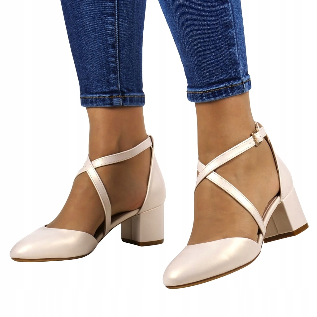 Lodičky Sandály Na Nízkém Podpatku, Pásky Béžové Perleťové Pěkné 39