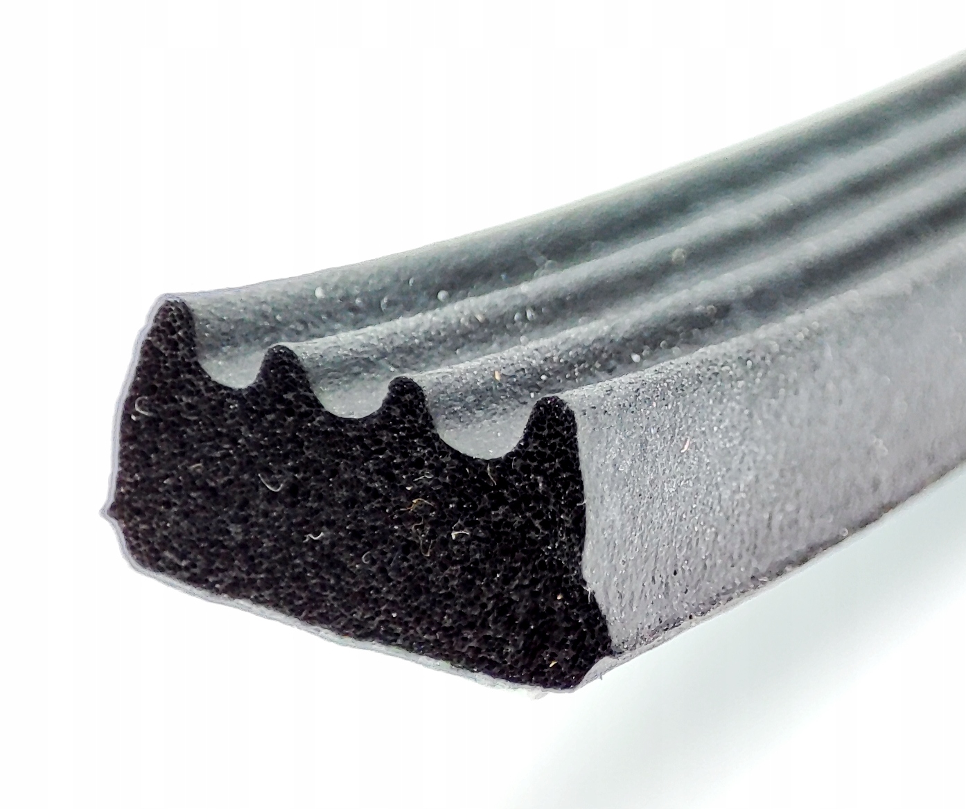 

Uszczelka samoprzylepna E 15x8 Drzwi Okna Guma