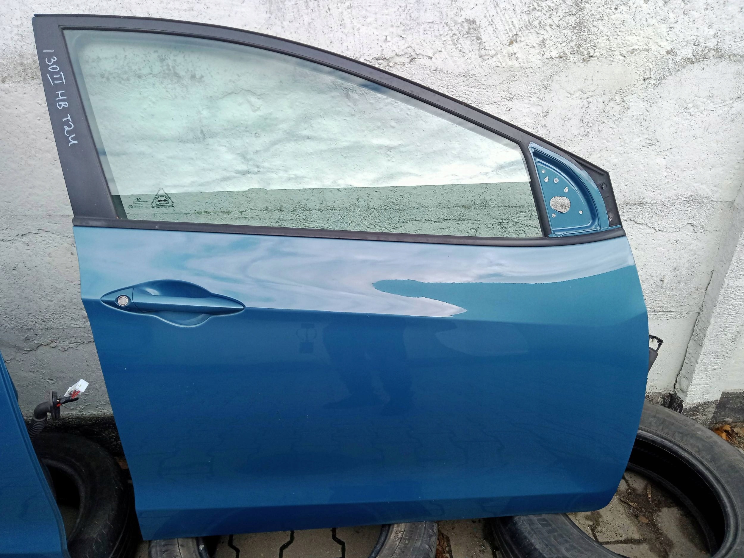 HYUNDAI I30 II 2TU door right front right 2012