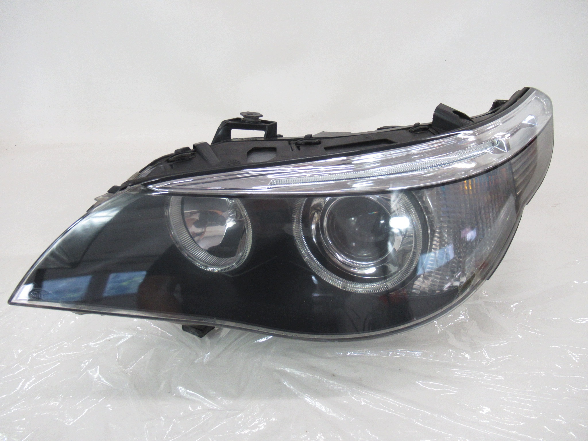 light lights front front BMW 5 E60 E61 przedlift Xenon non-setting Europa