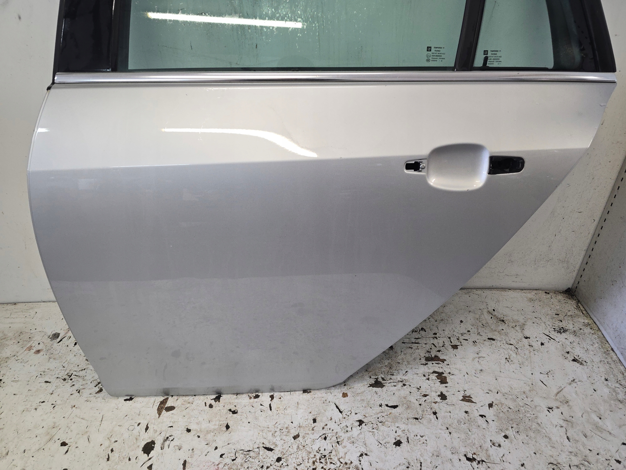 OPEL INSIGNIA A KOMBI Tür links heck links hinten Z176 GAN