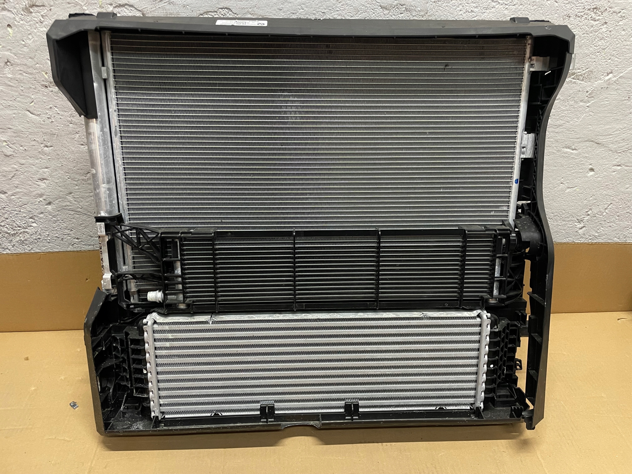 support panel for radiators radiator KOMPLET BMW X7 G07 LCI 3.0D 40D IDEAL