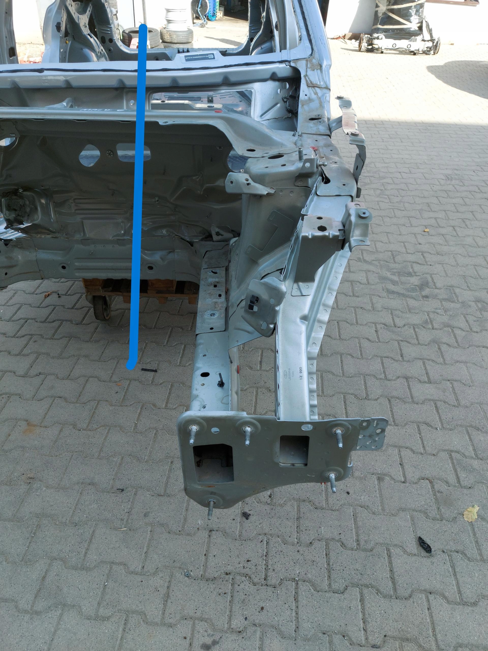 Ford Mustang Mach-E PODŁUŻNICA ĆWIARTKA LEWA PRZÓD Numer katalogowy części 25.12548966