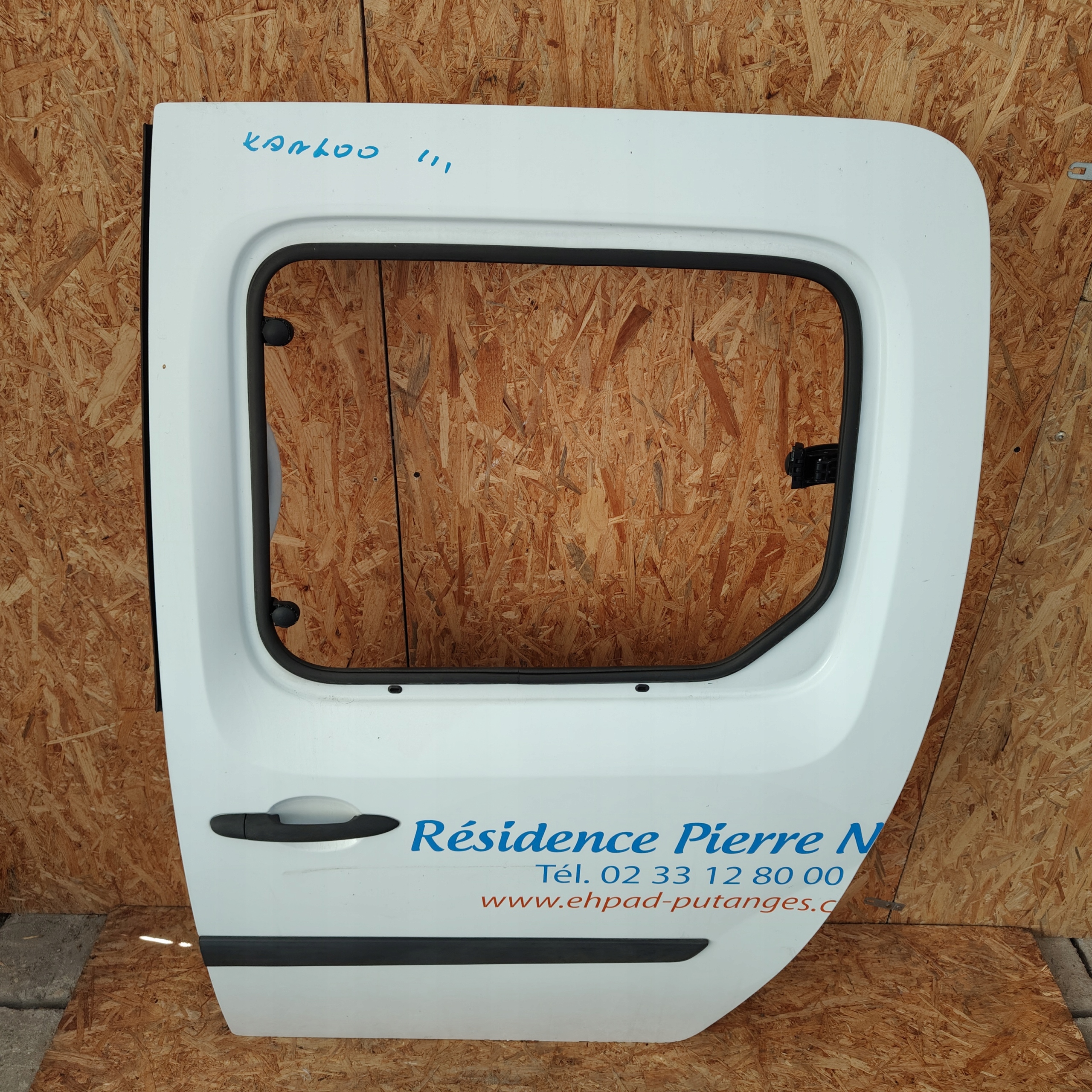 door rear. rear part left sliding RENAULT KANGOO II III