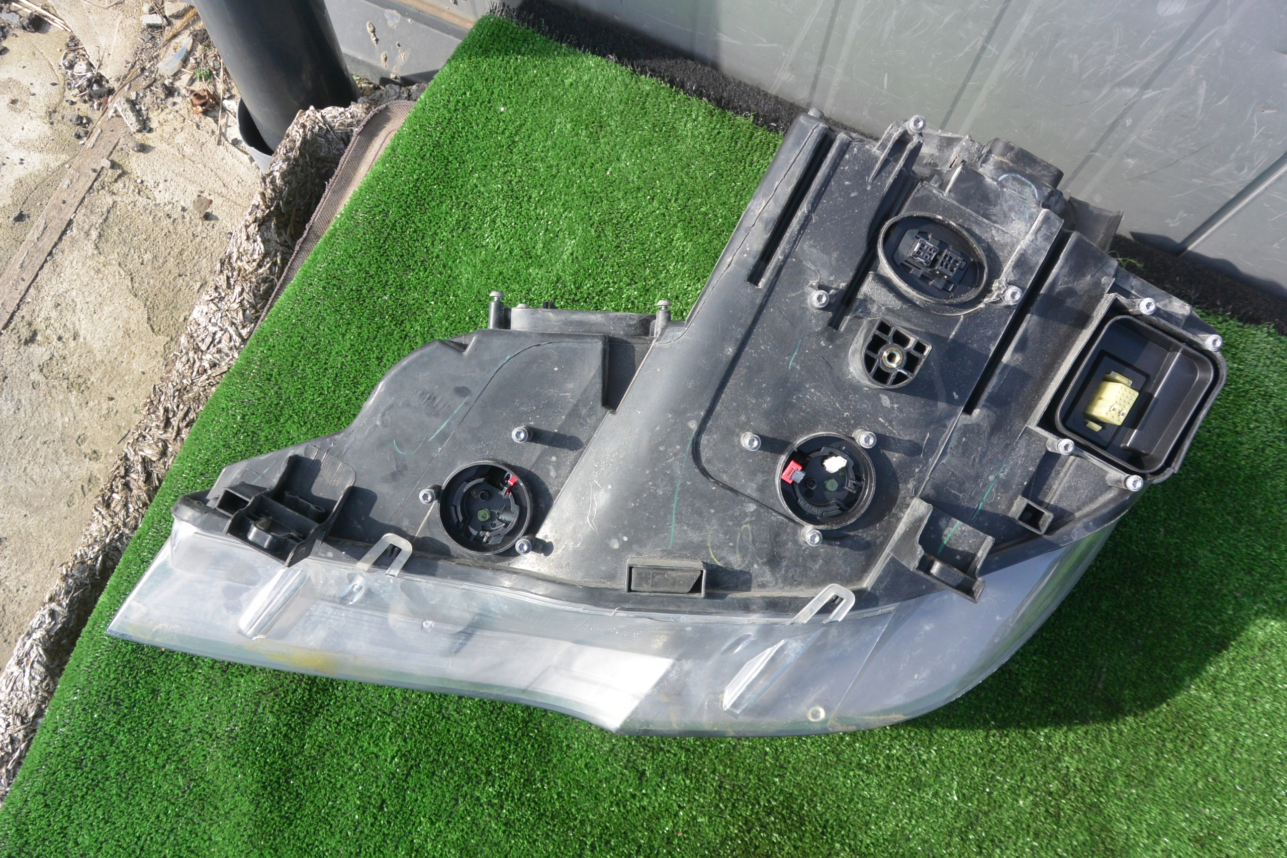 BMW X5 E70 LCI LIFT 2010- DYNAMIC light BI-XENON positioning left right USA