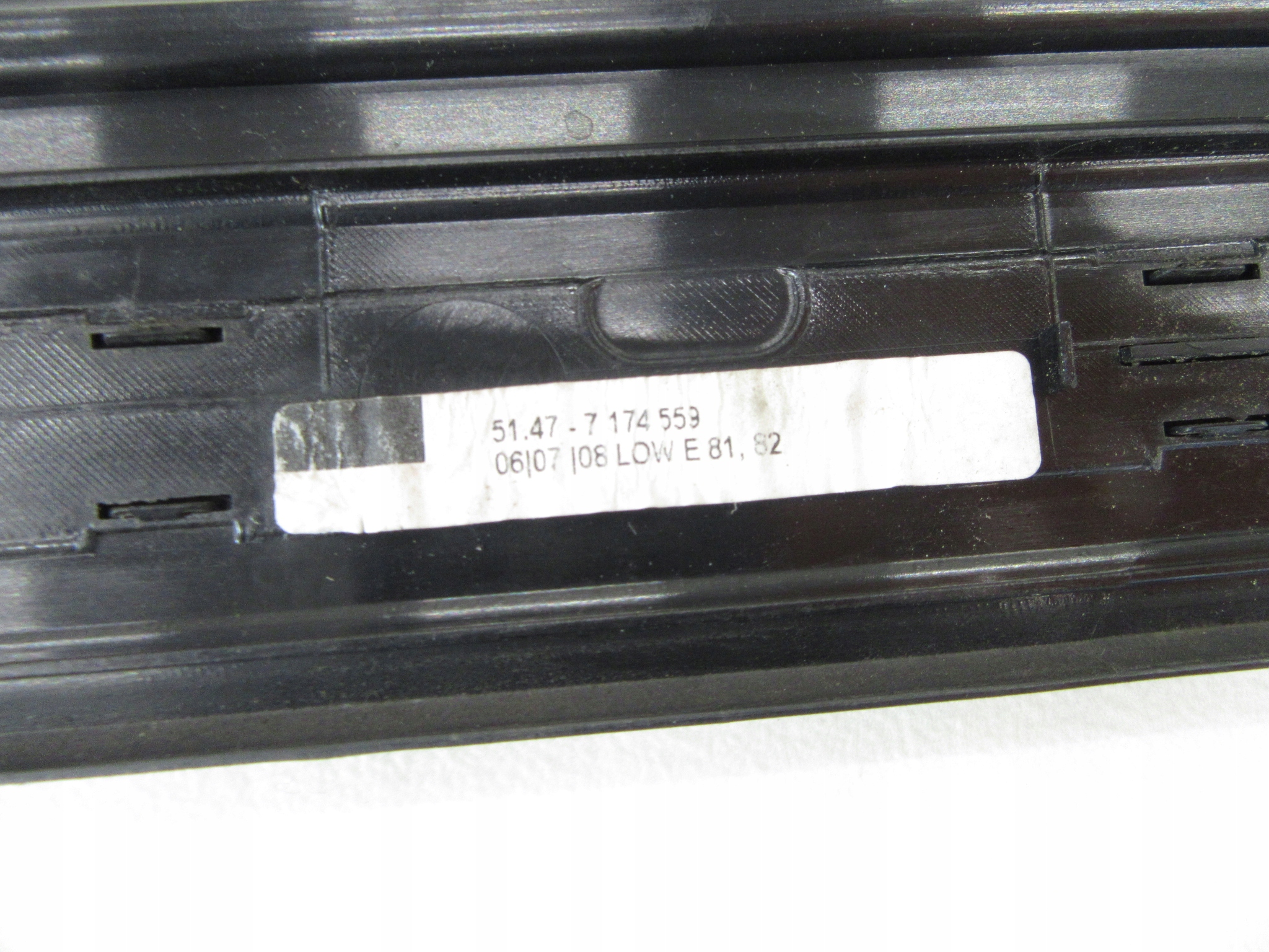 moulding threshold ozdobna cap left DEKOR BMW e81 e82