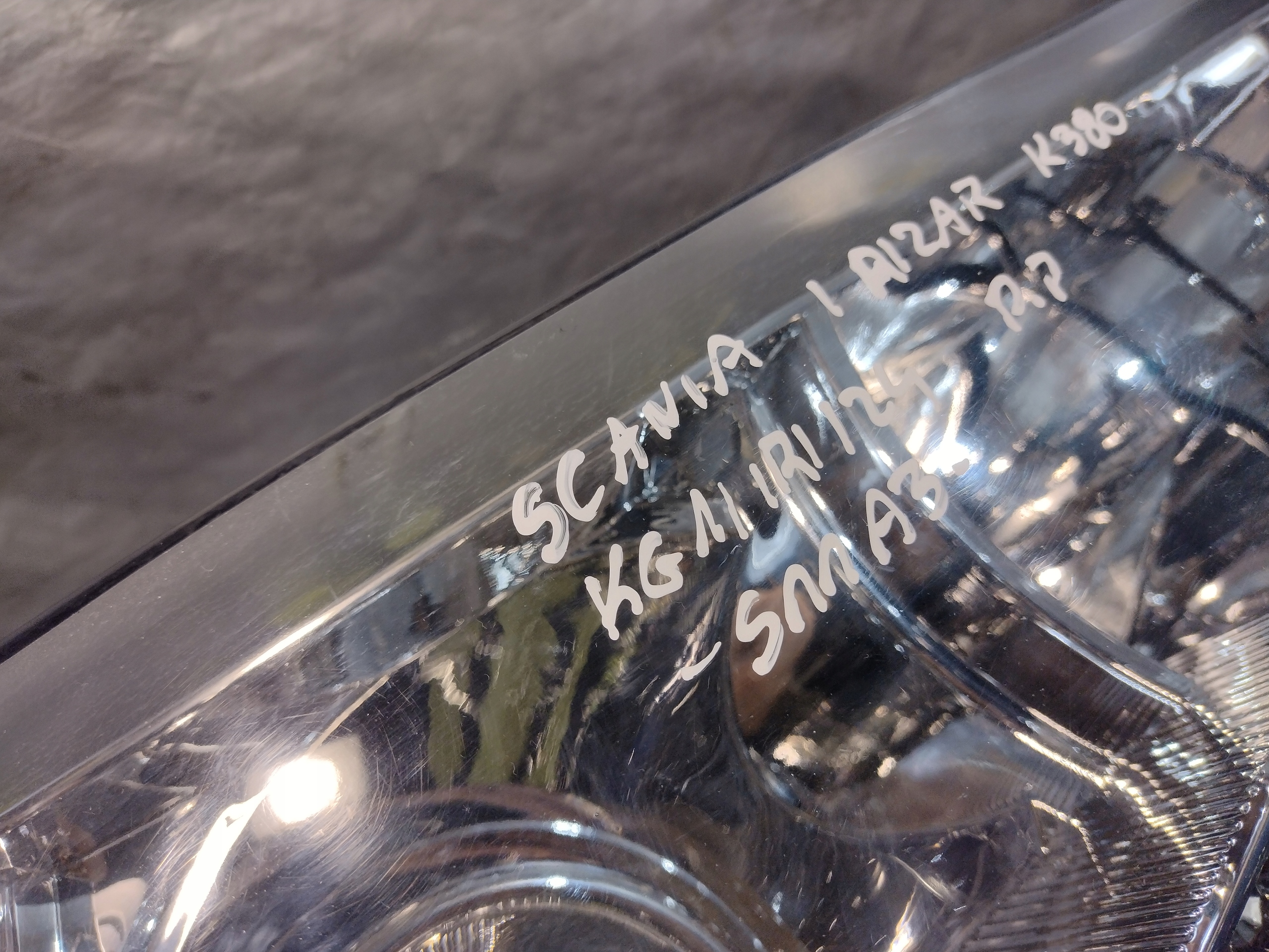 Feux phare Droite Avant Scania Irizar K380 EB4x2LI Century PB