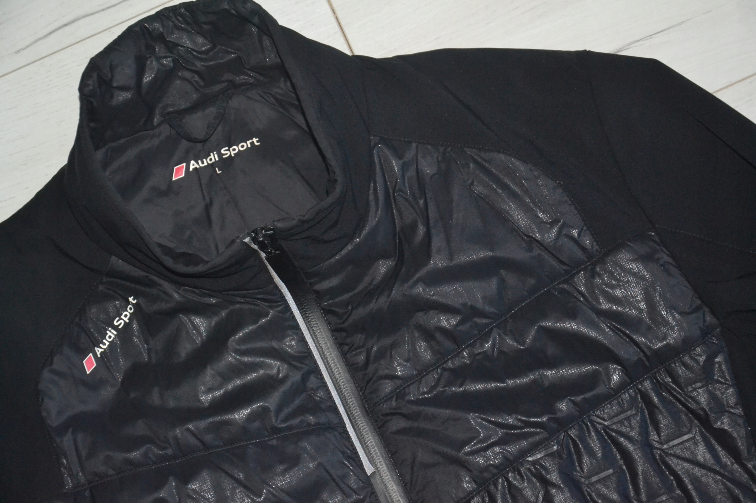 AUDI SPORT LEKKA PIKOWANA KURTKA L HYBRID JACKET MALOJA Marka Audi