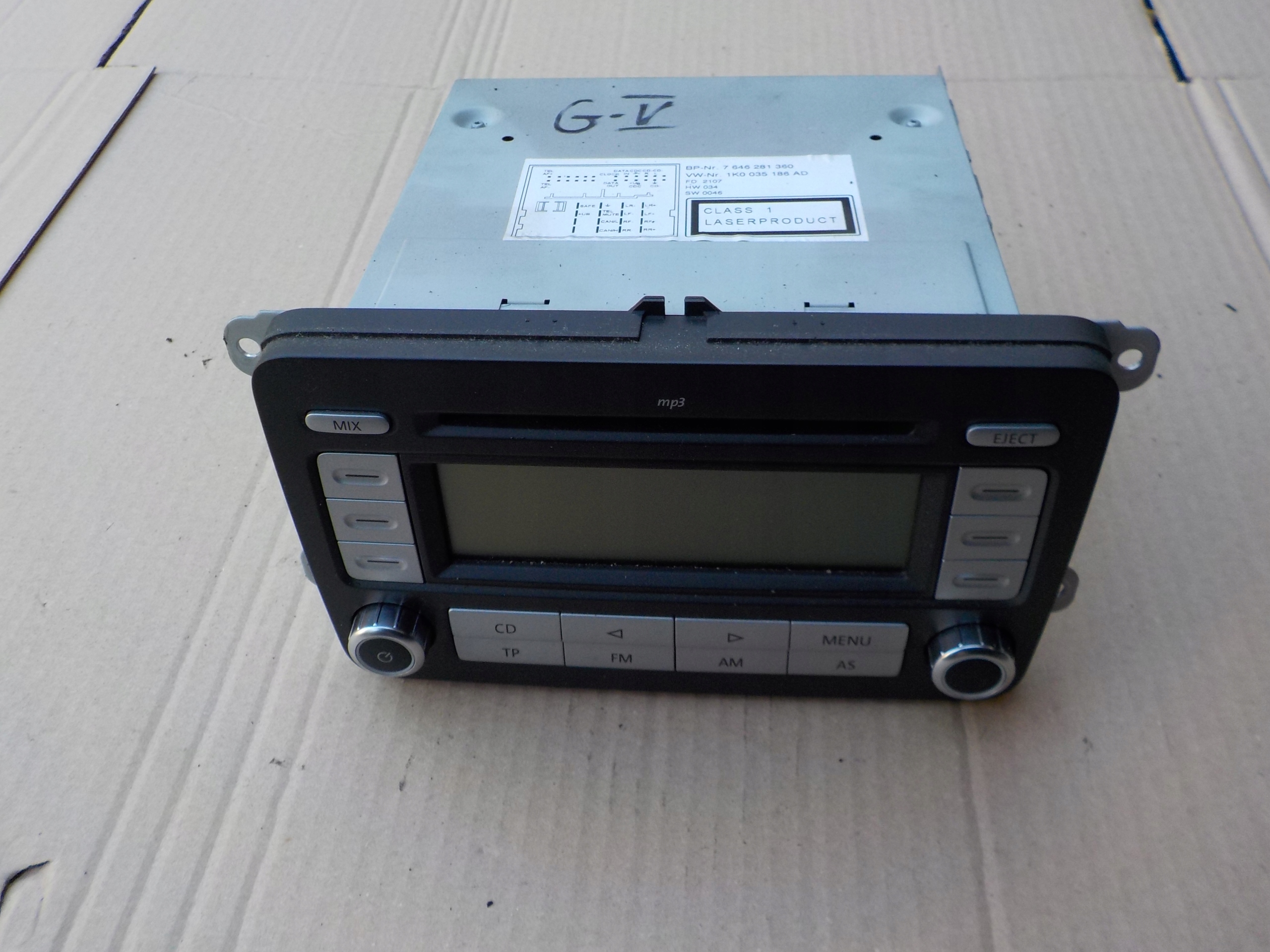 radio cd mp3 vw golf V 1K0035186AD