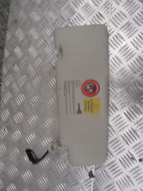 СОНЦЕЗАХИСНИЙ КОЗИРОК ПРАВИЙ КОЗИРОК ПРАВИЙ FIAT CROMA II