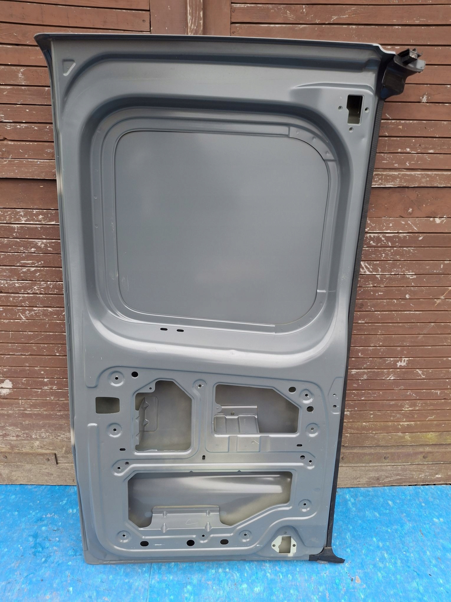 door right rear. BLASZAK RENAULT TRAFIC III 2014R->