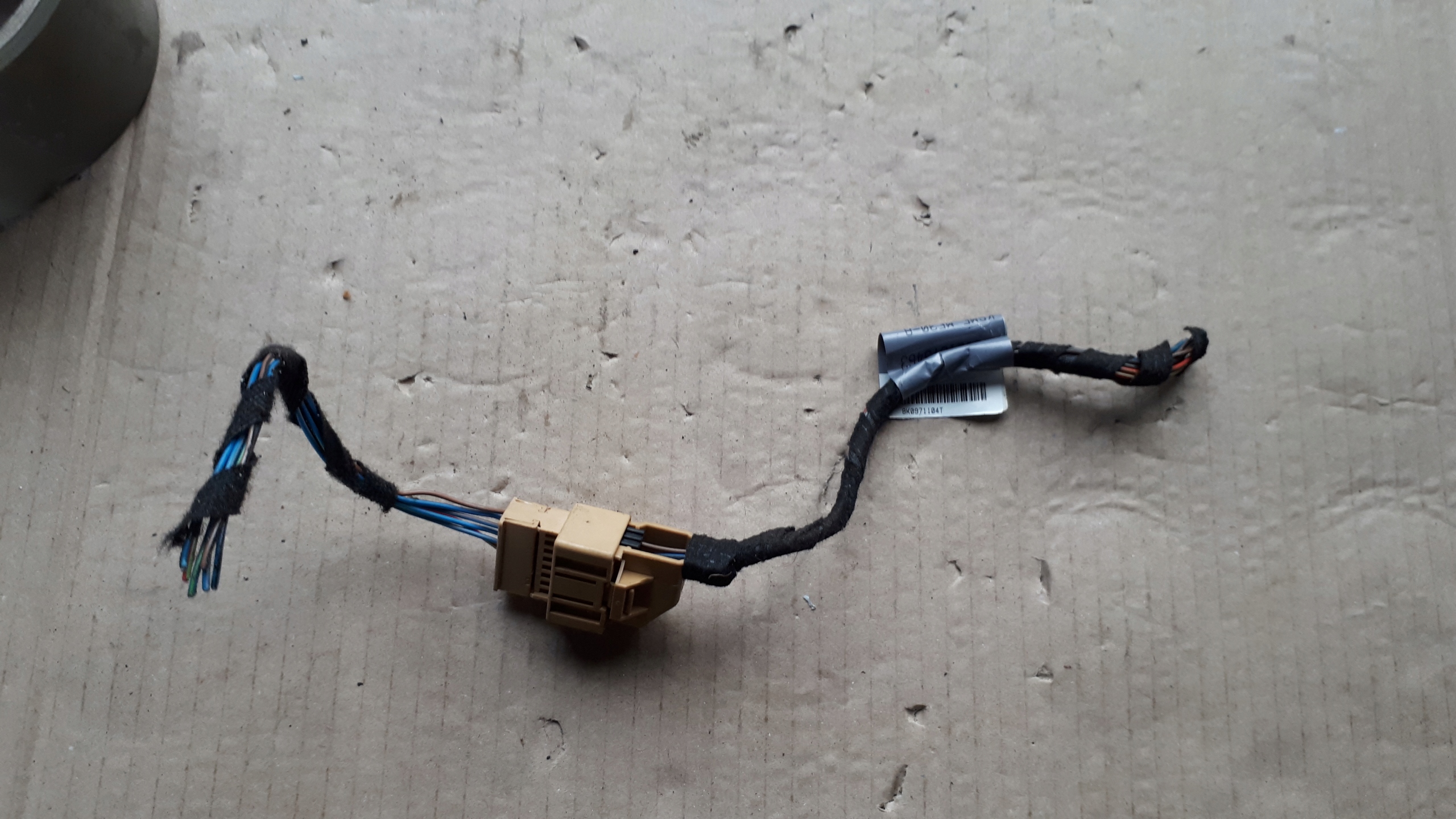 S4 B8 LIFT A4 PDC Джгут проводів передній 8e0972416a